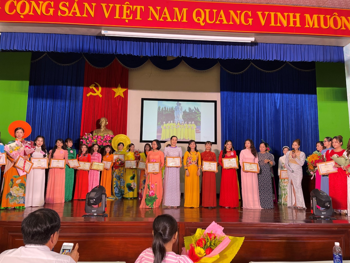 anh tin bai