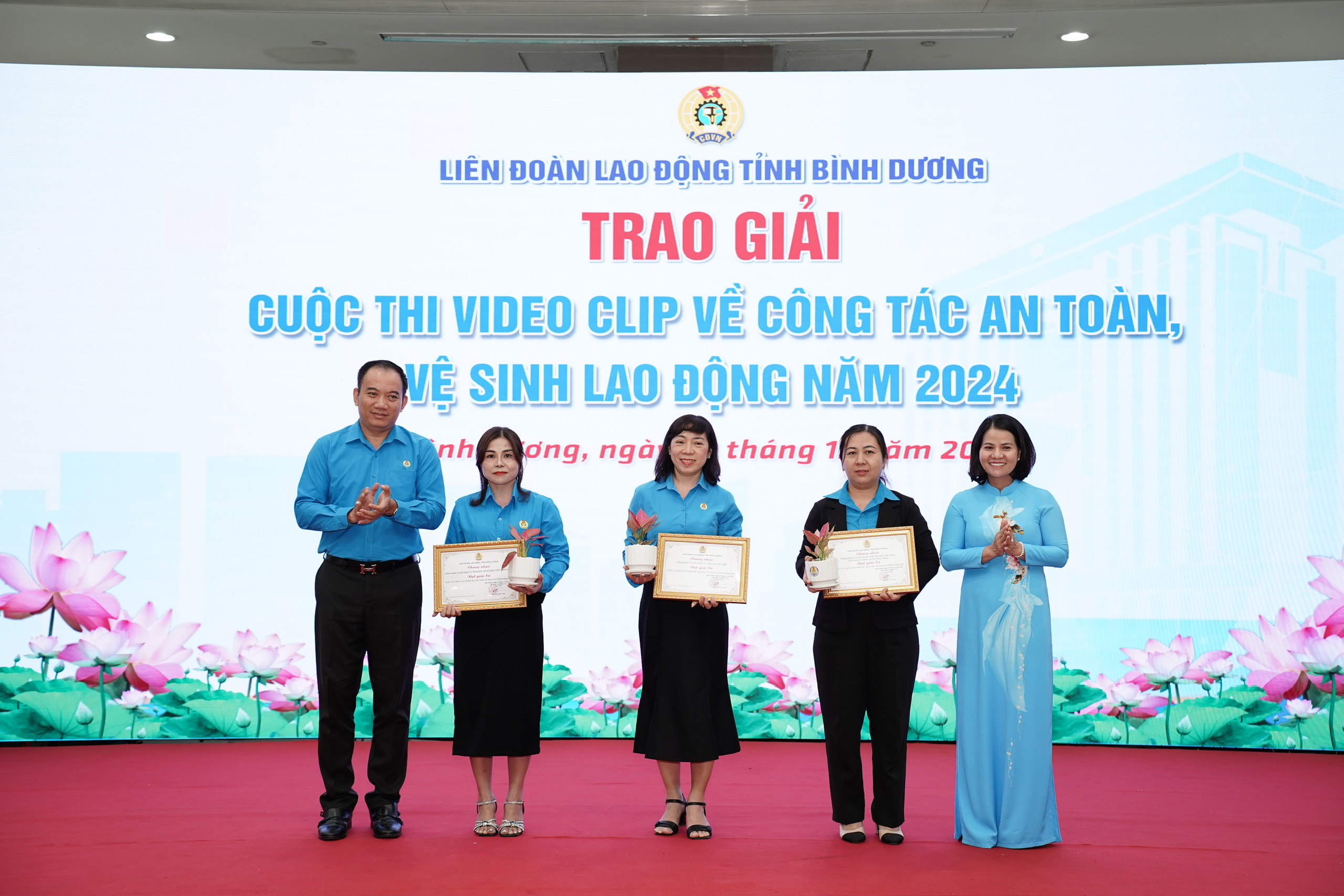 anh tin bai