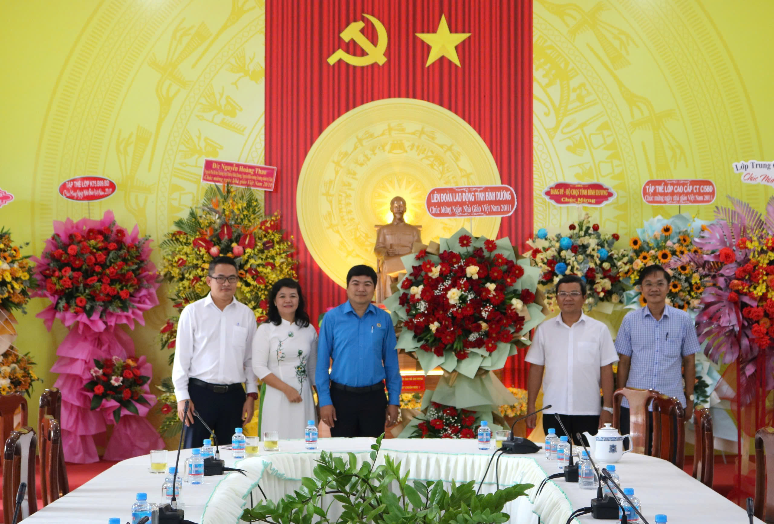 anh tin bai