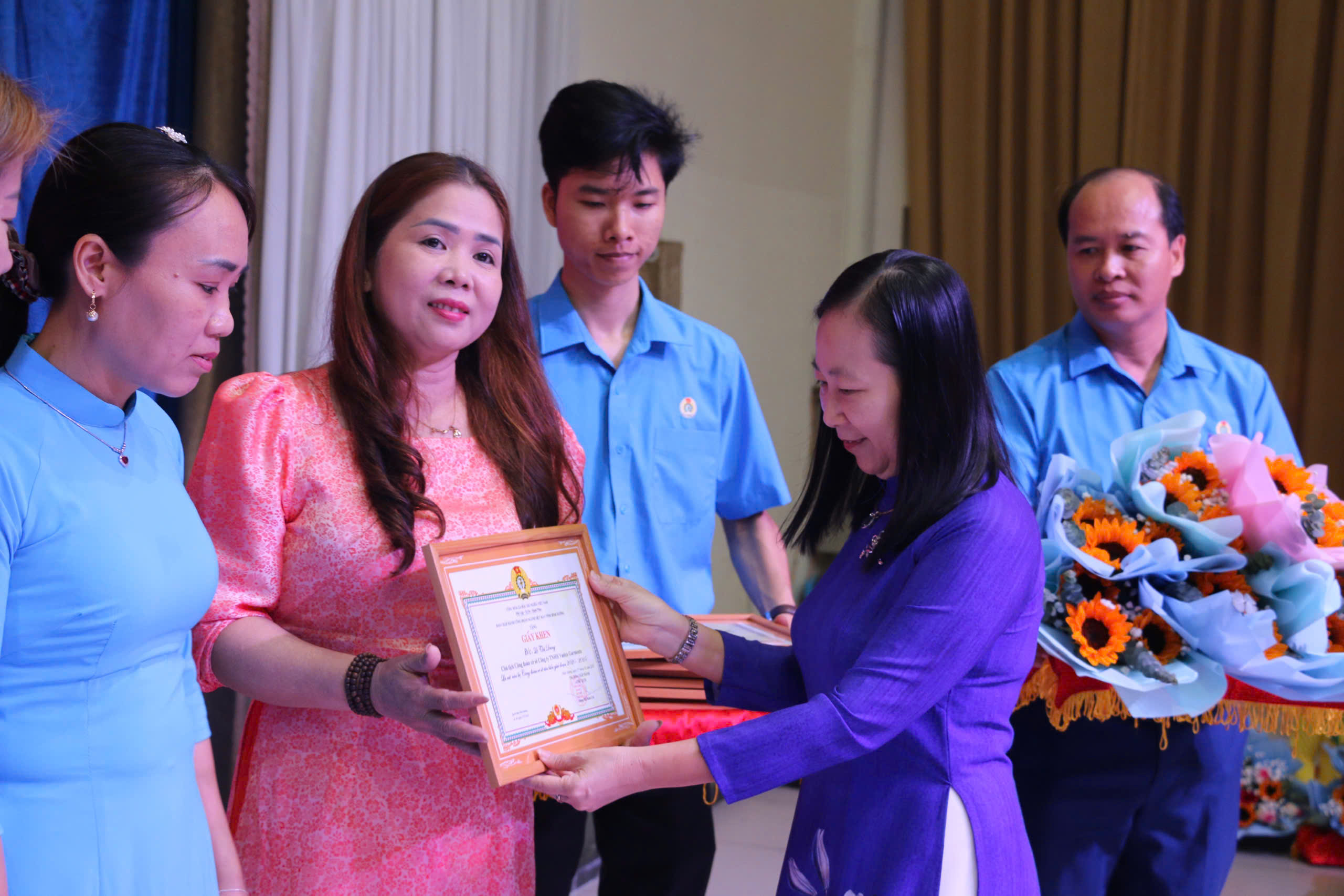 anh tin bai