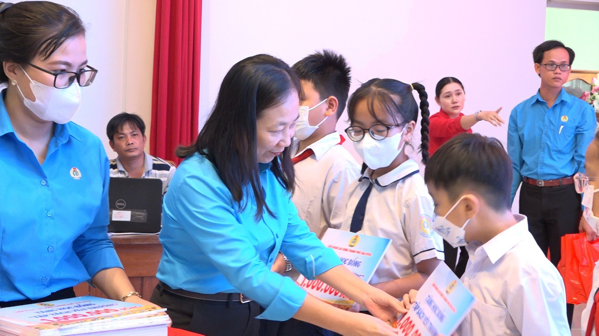 anh tin bai