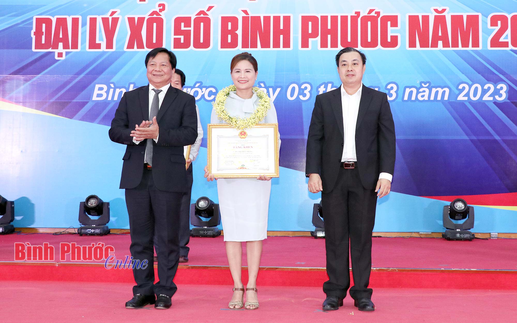 anh tin bai