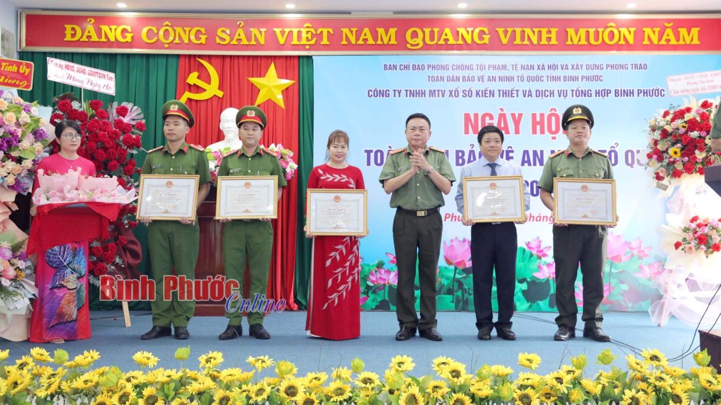 anh tin bai