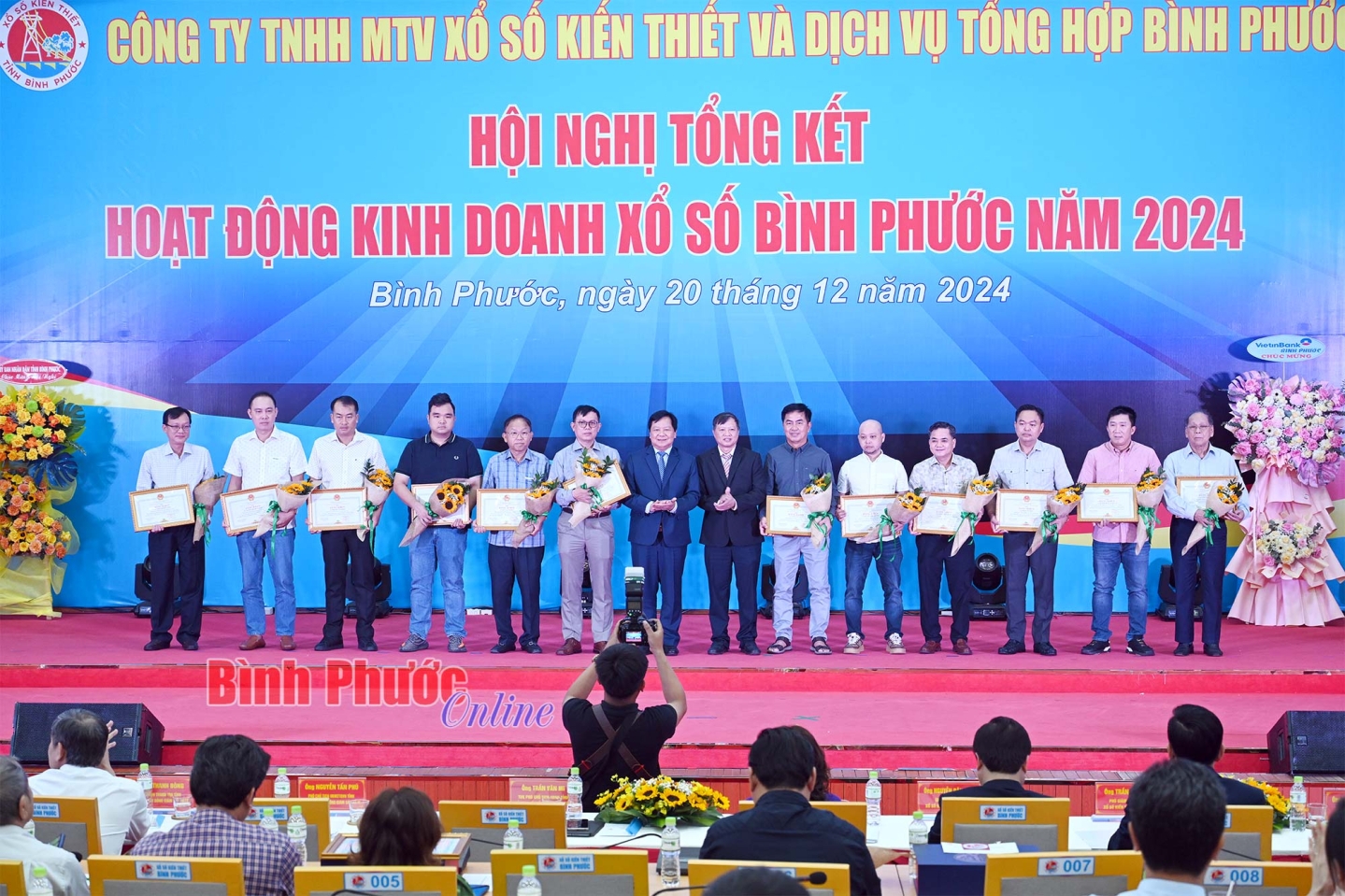 anh tin bai