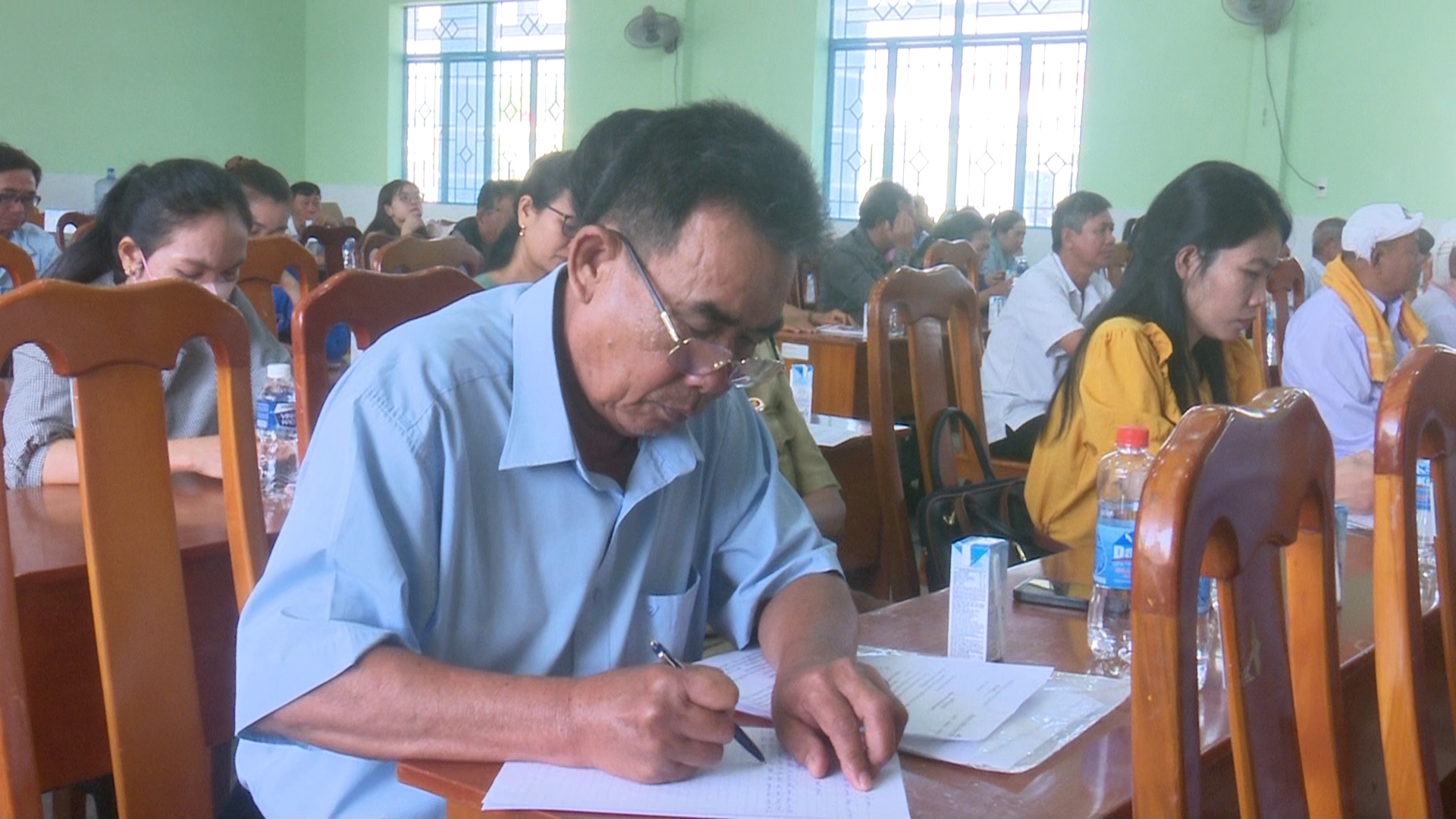 anh tin bai