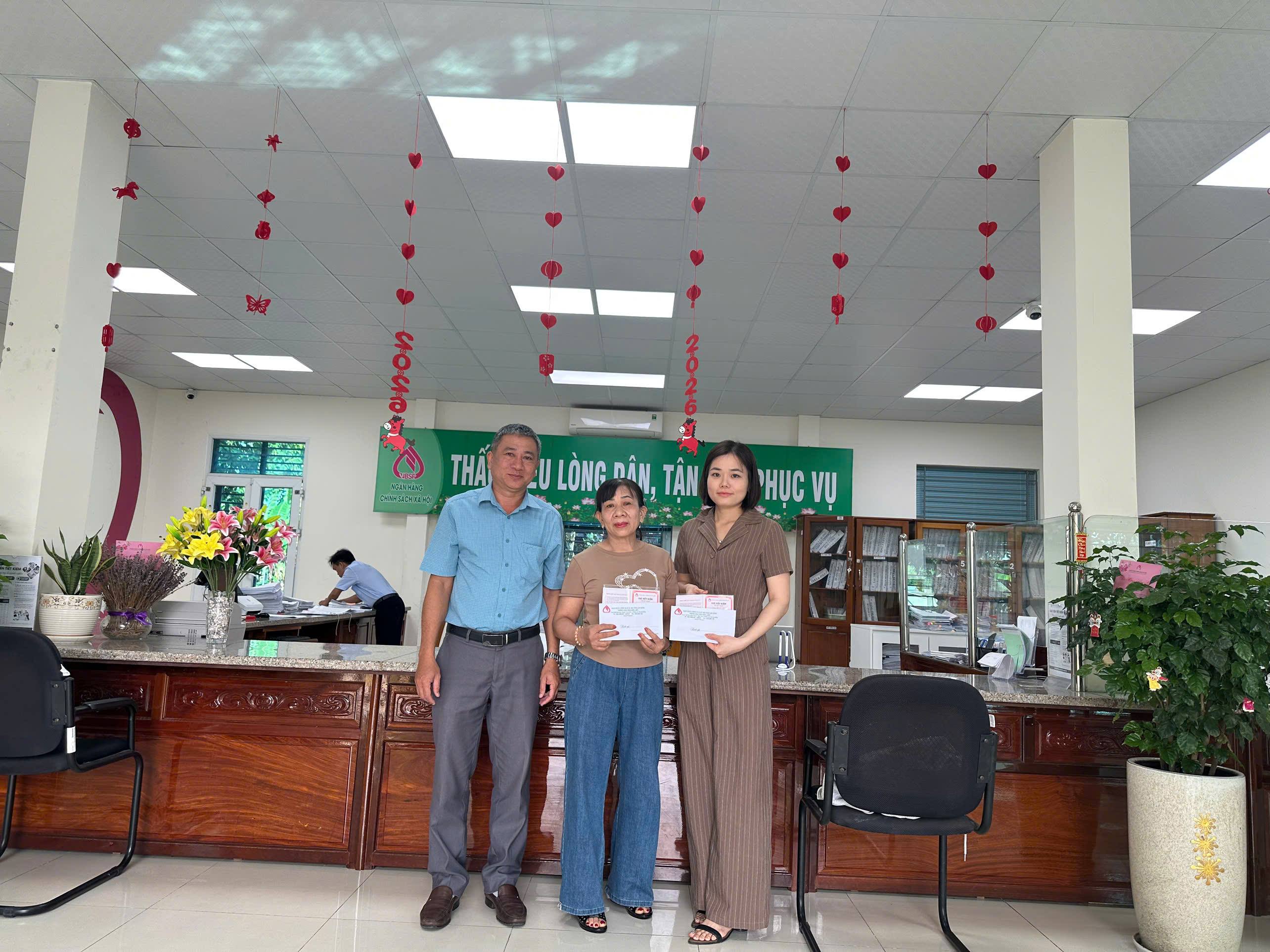 NGÂN HÀNG CHÍNH SÁCH ĐỨC LINH – ĐÓN XUÂN KHÔNG QUÊN NHIỆM VỤ