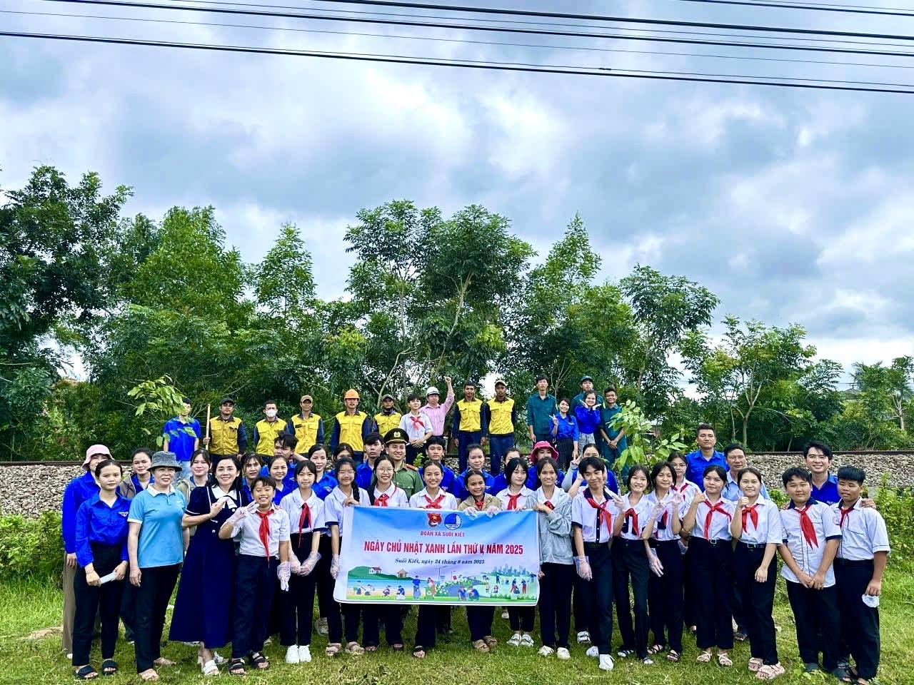 Phong trào “Đường tàu – Đường hoa”: Gắn kết phát triển, xây dựng nét đẹp văn minh vùng ven đường sắt