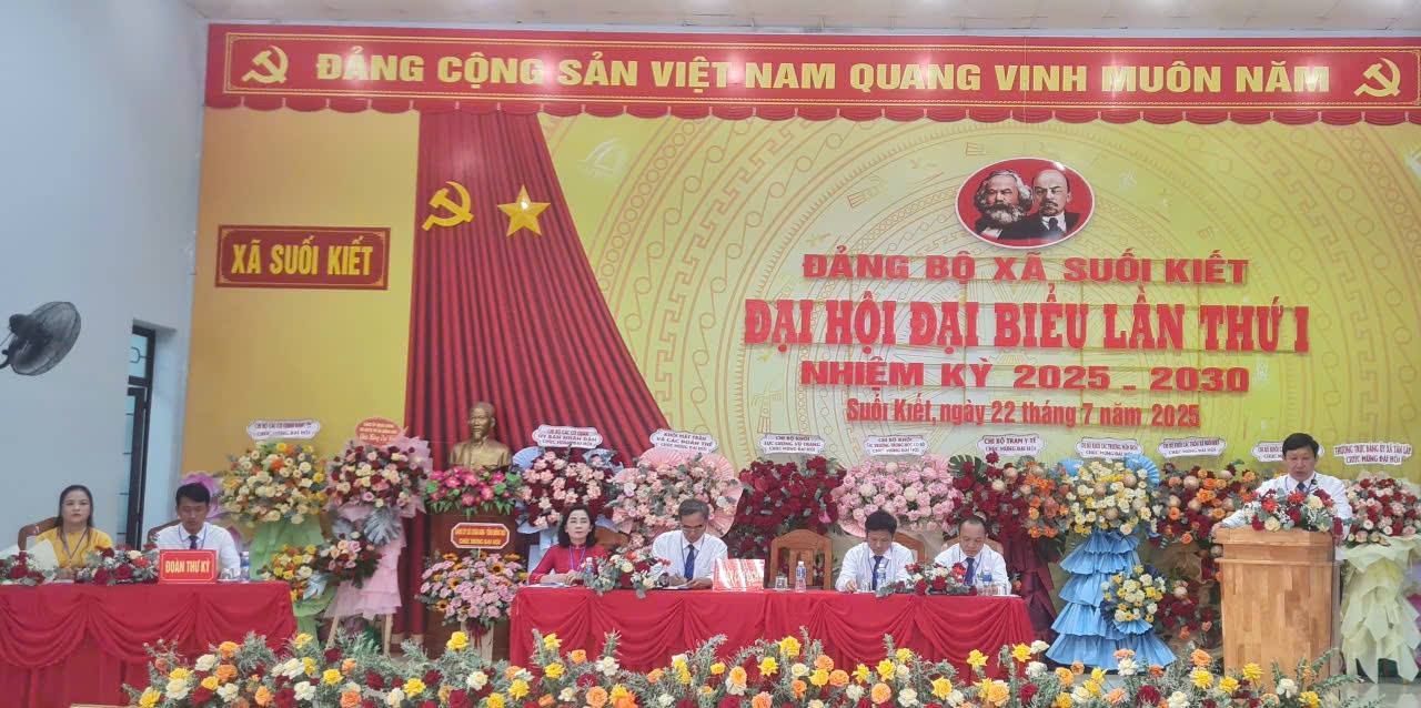 Phiên chính thức Đại hội đại biểu Đảng bộ xã Suối Kiết lần thứ I, nhiệm kỳ 2025 - 2030