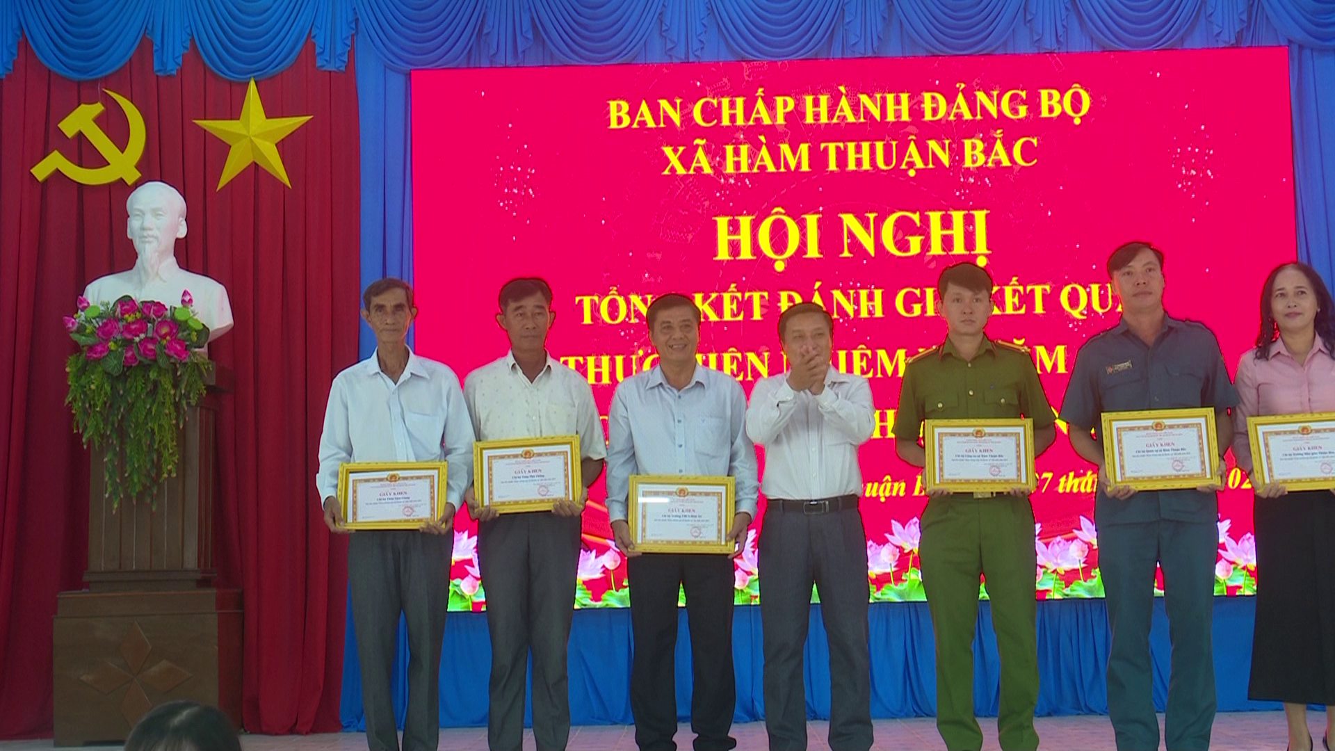 anh tin bai