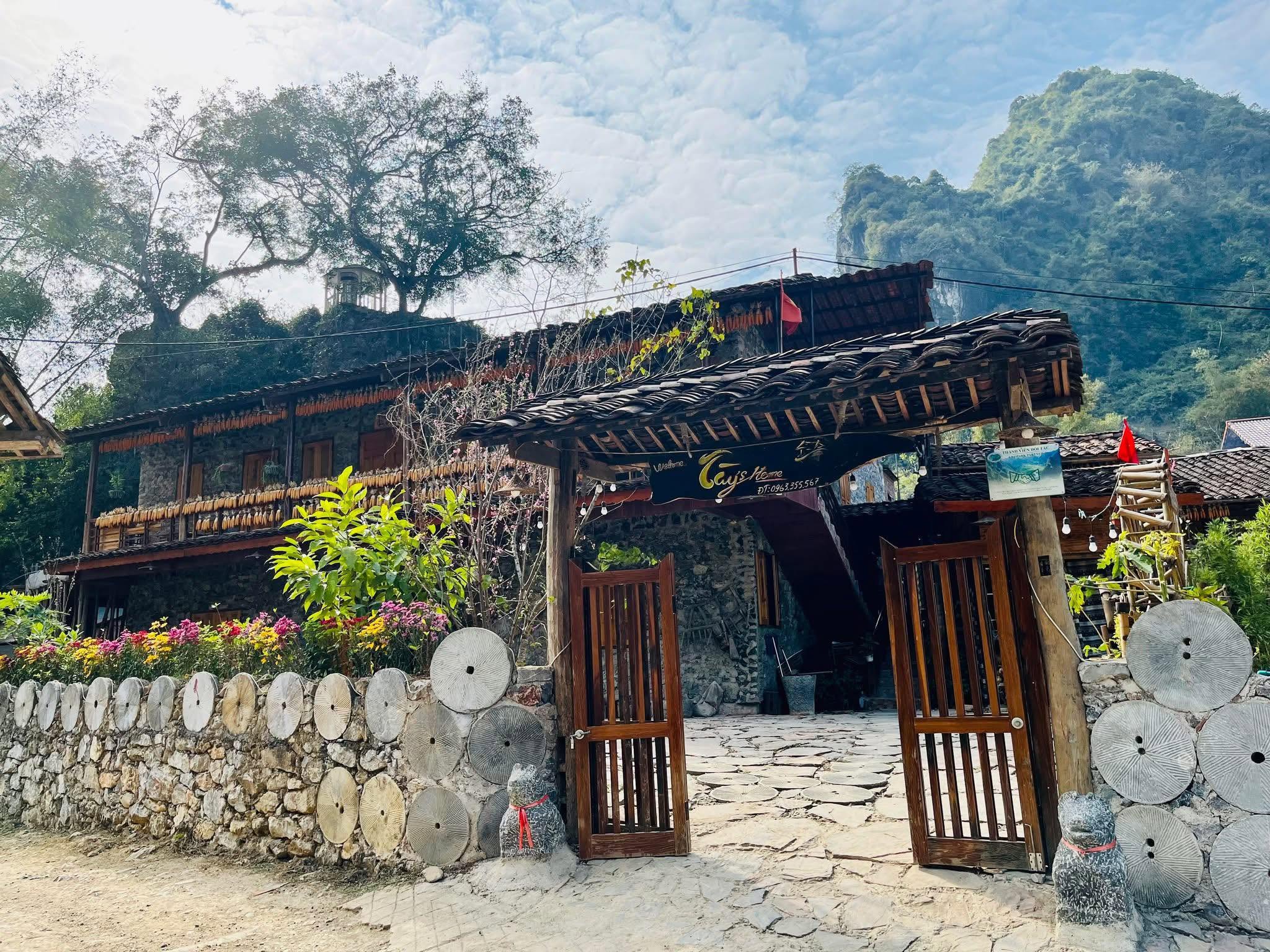 Tày Homestay