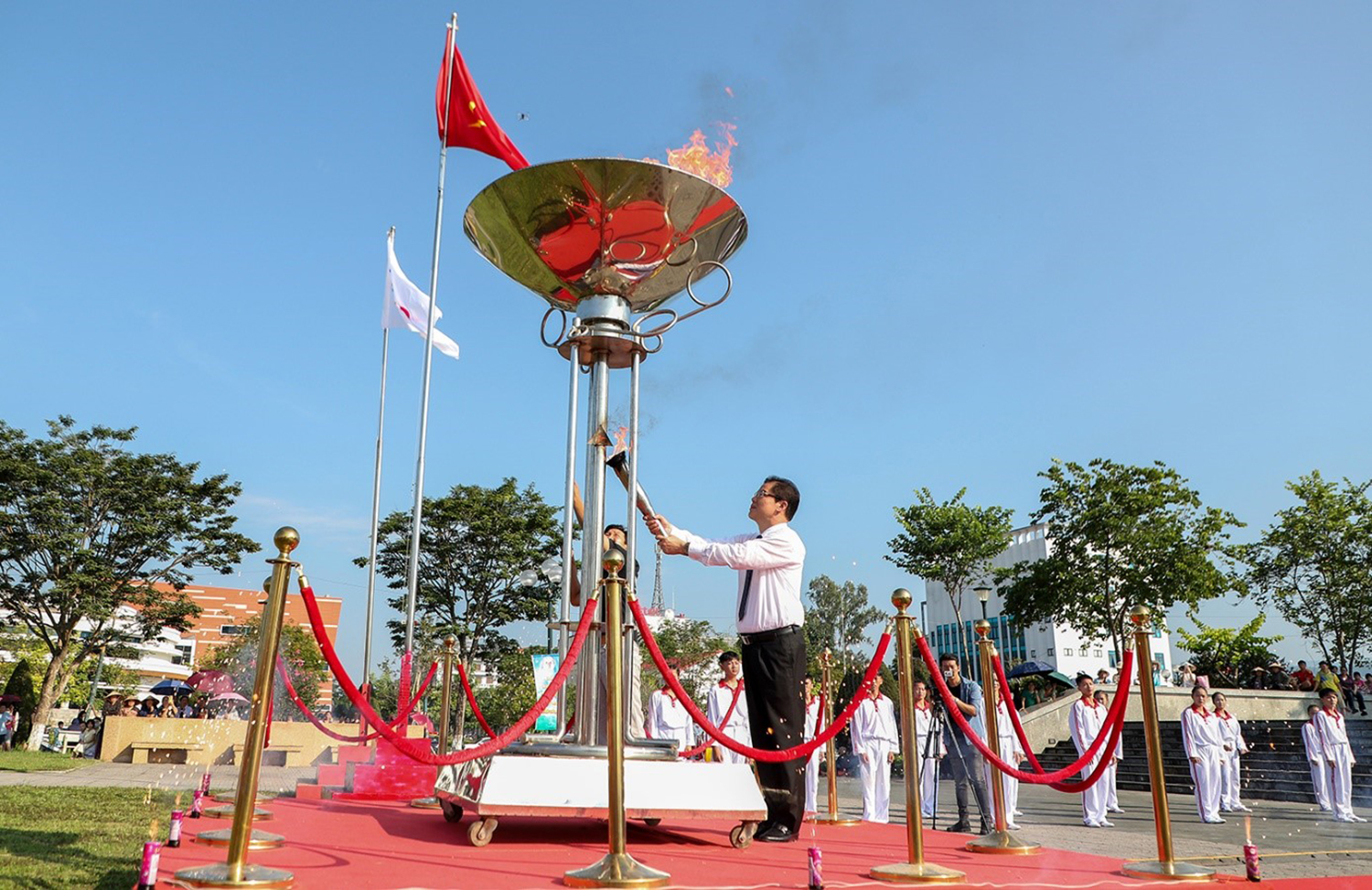 anh tin bai