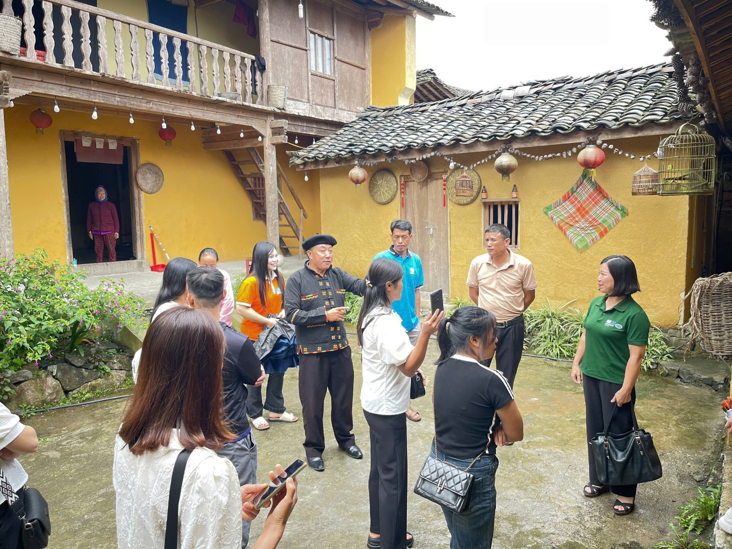 z6914457121528 0c80cdaf4784fa0ba24a18ee085e3e3c Đã sửa