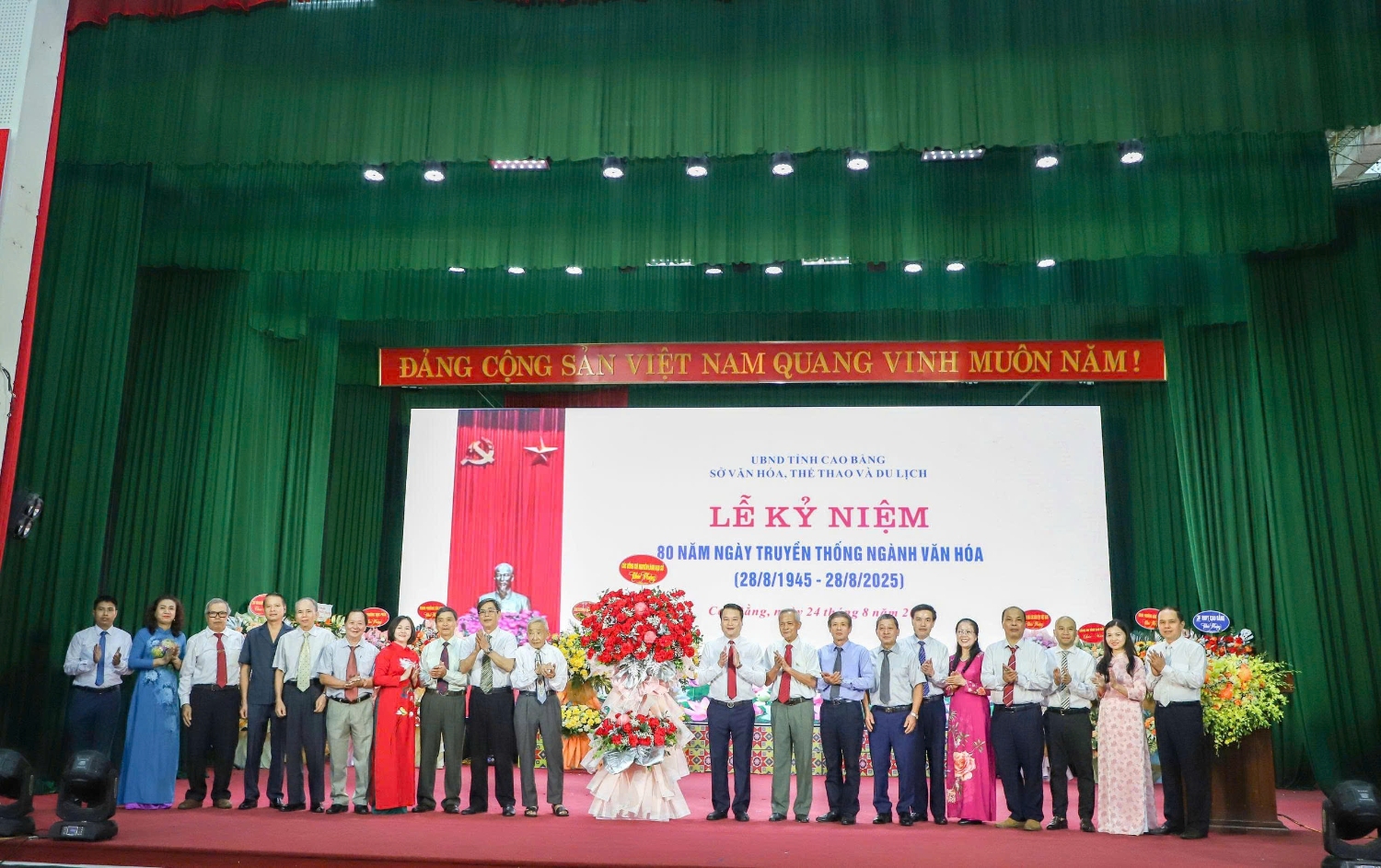 z6941773996398 7d968bb64200072755709acbf3710cb7