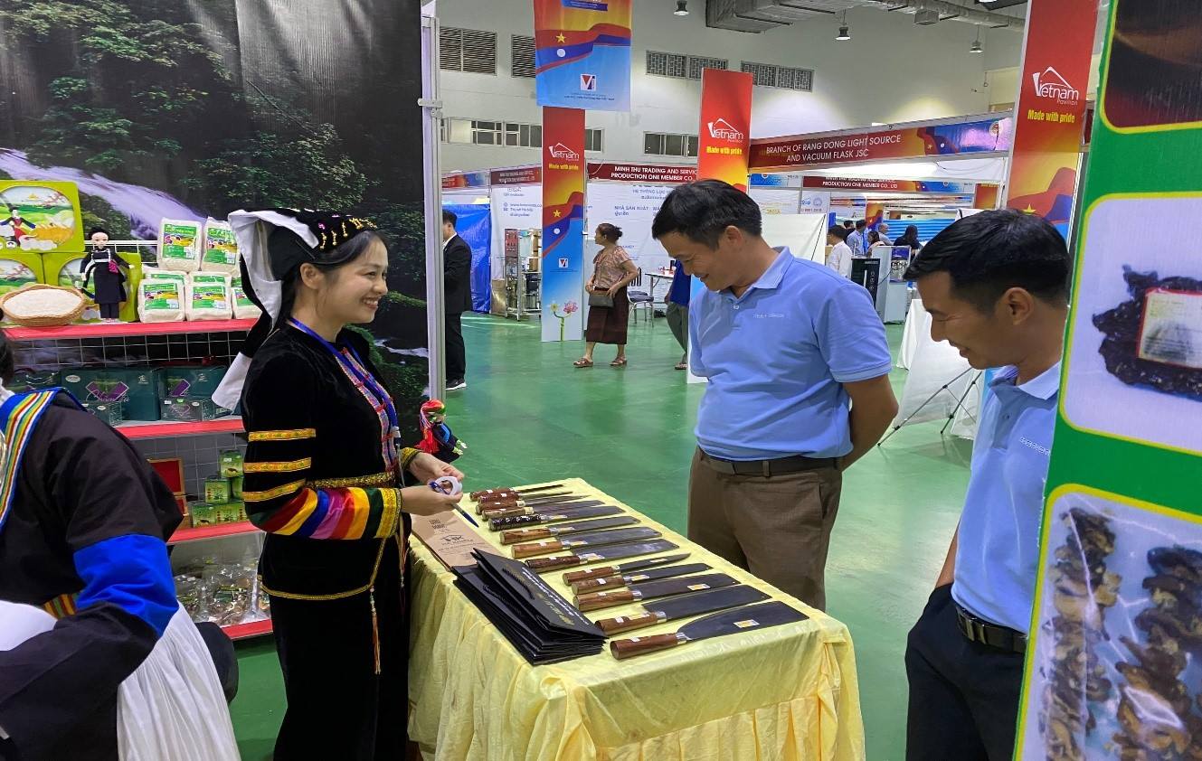 anh tin bai