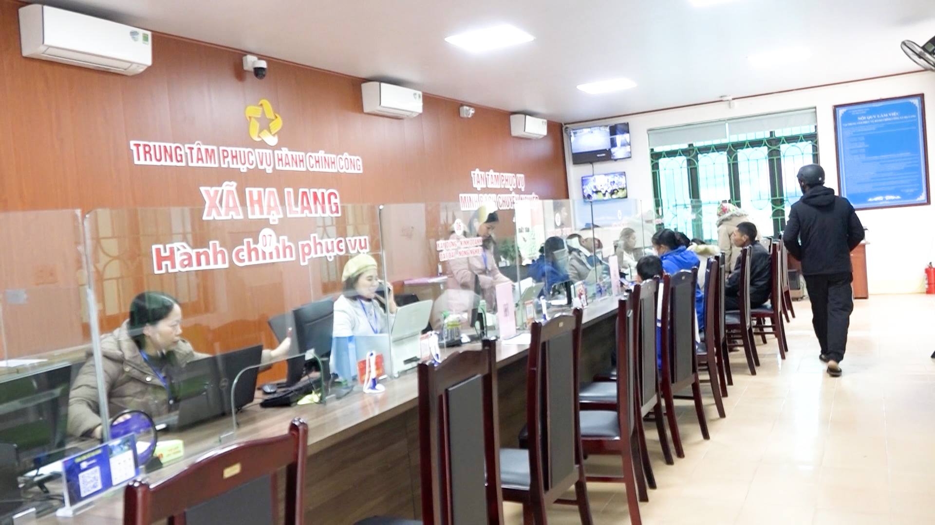 Nâng cao chất lượng thực hiện công tác cải cách hành chính trên địa bàn xã Hạ Lang