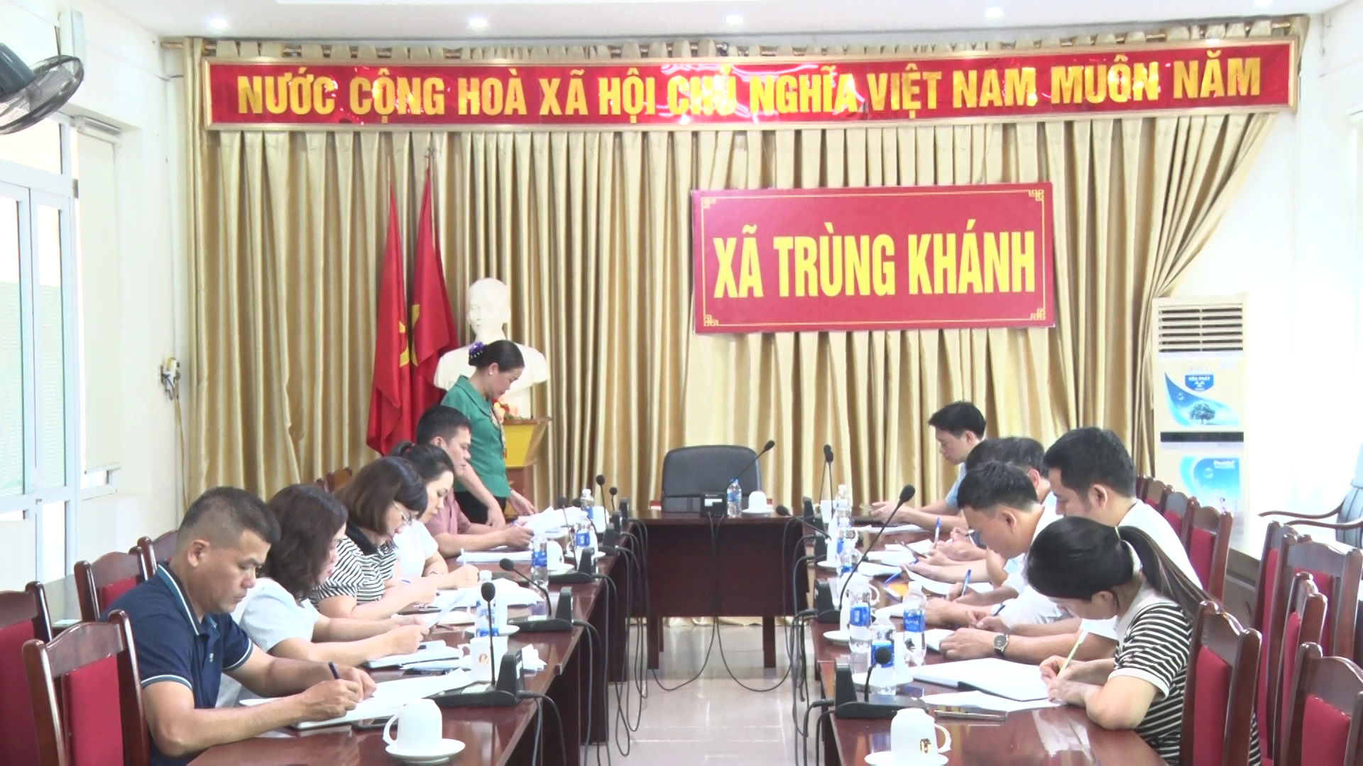 Đoàn công tác của tỉnh kiểm tra công tác phòng, chống dịch tả lợn Châu phi tại xã Đoài Dương và xã Trùng Khánh  ​