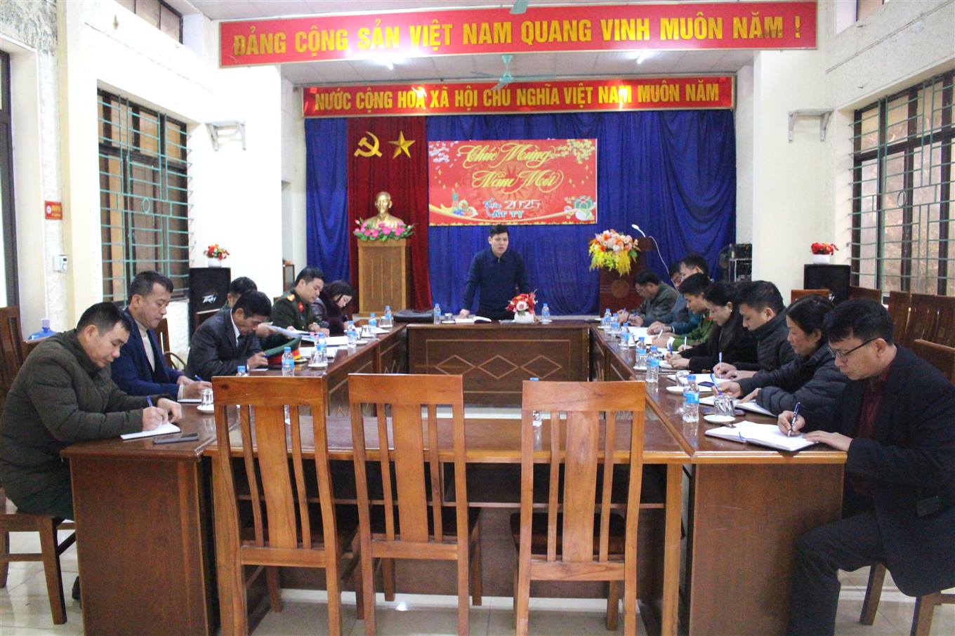 anh tin bai