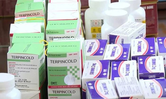 Thu hồi 22 loại thuốc tân dược, thuốc chữa bệnh xương khớp giả