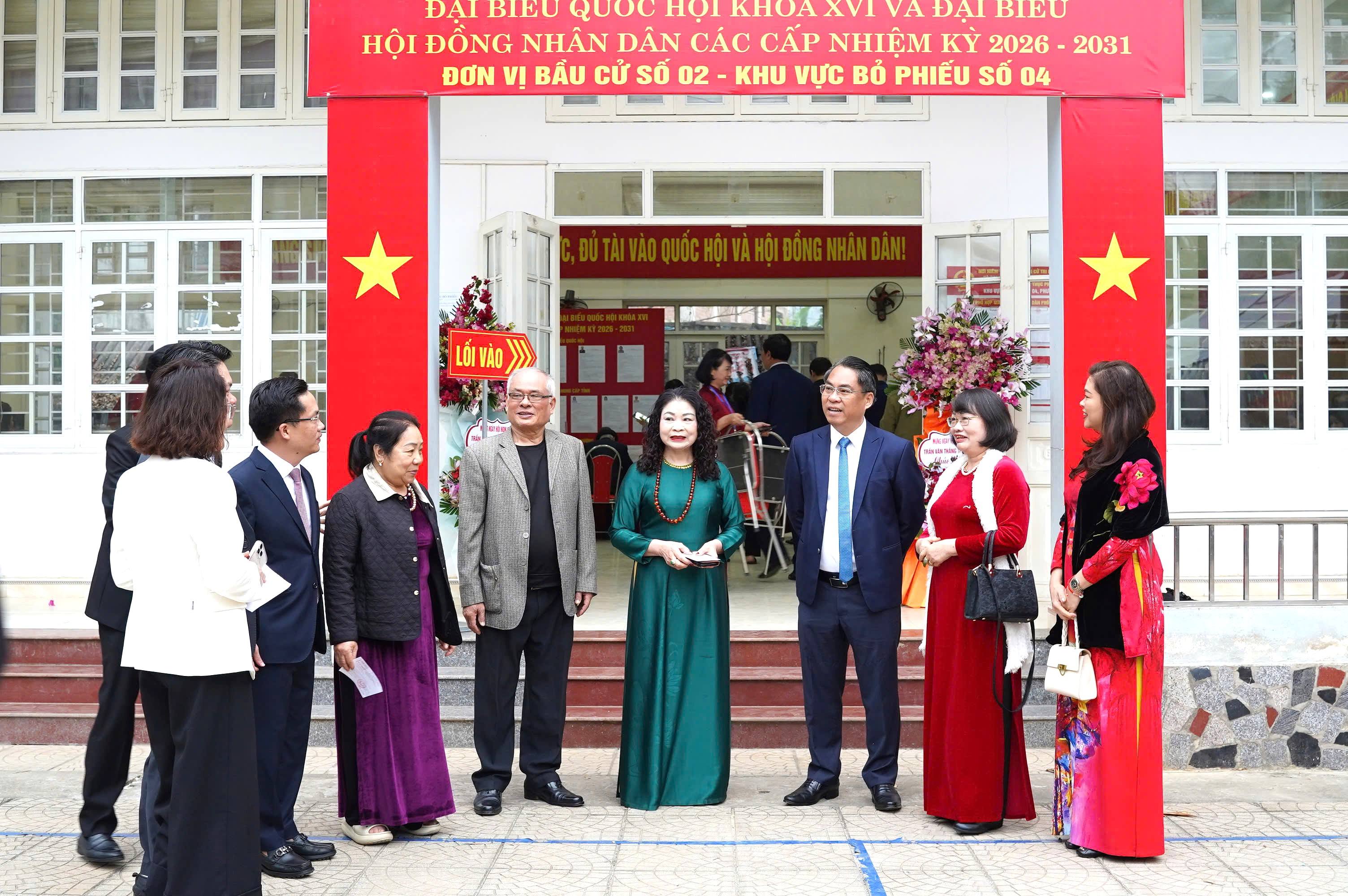 anh tin bai