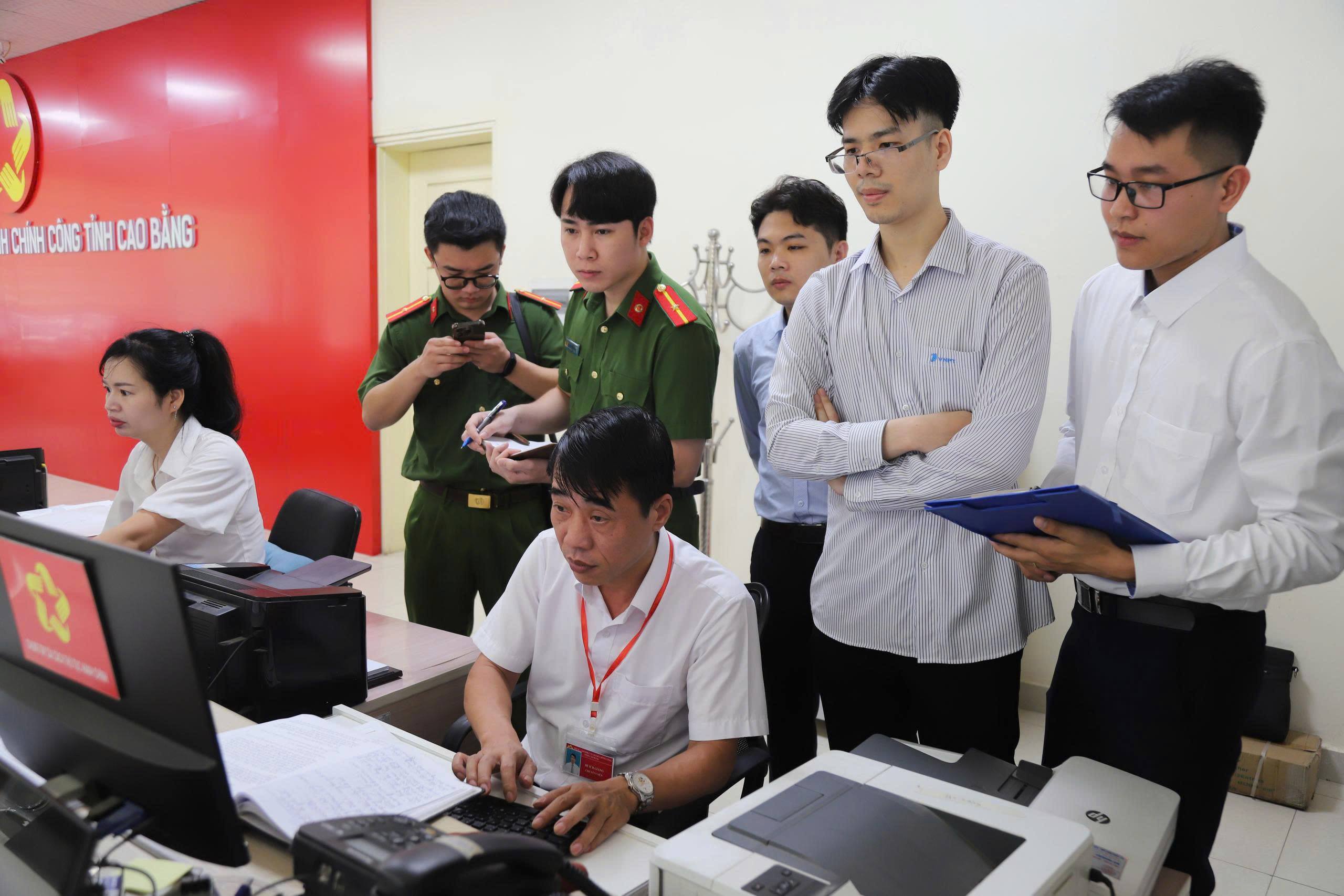 anh tin bai