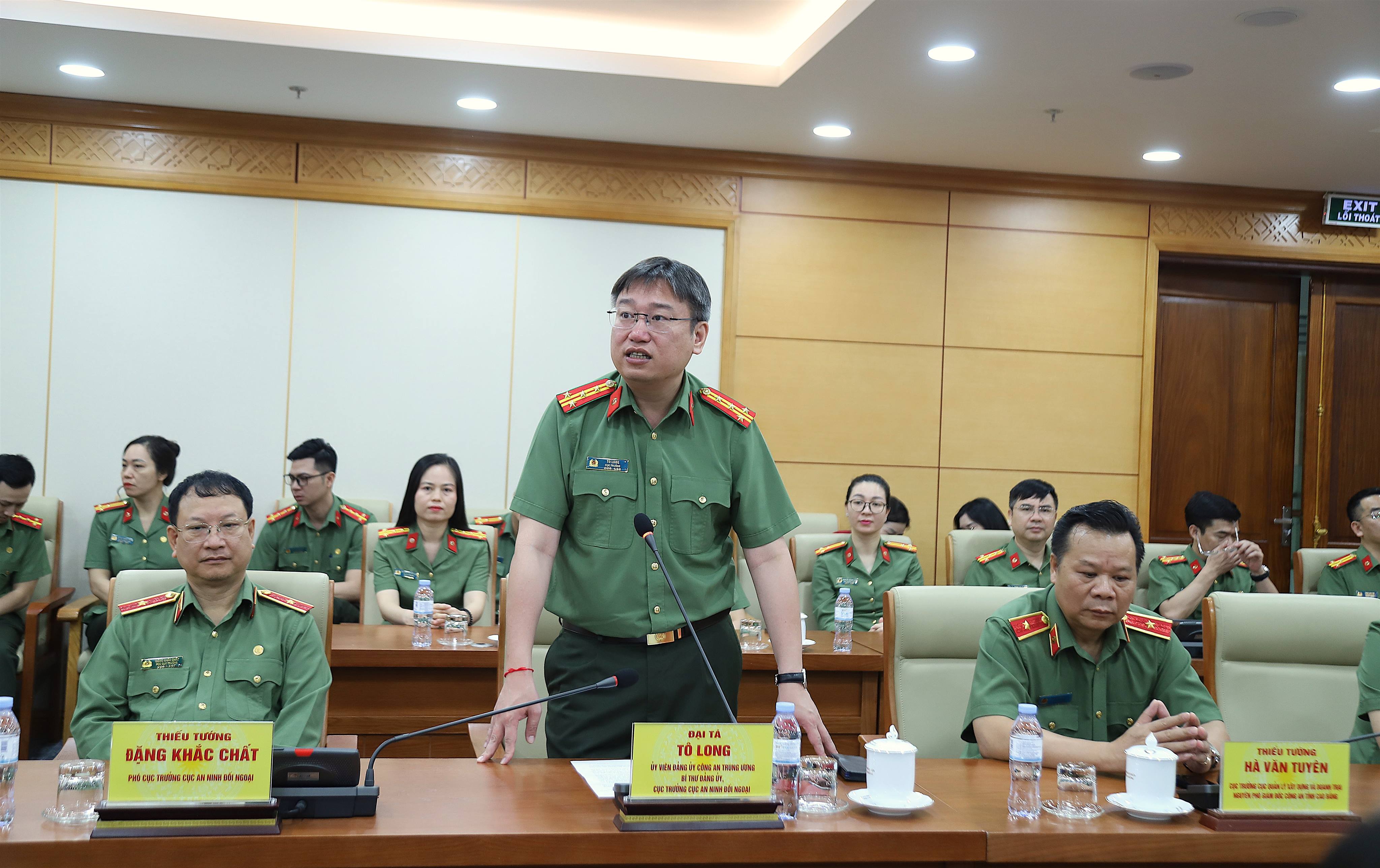 anh tin bai