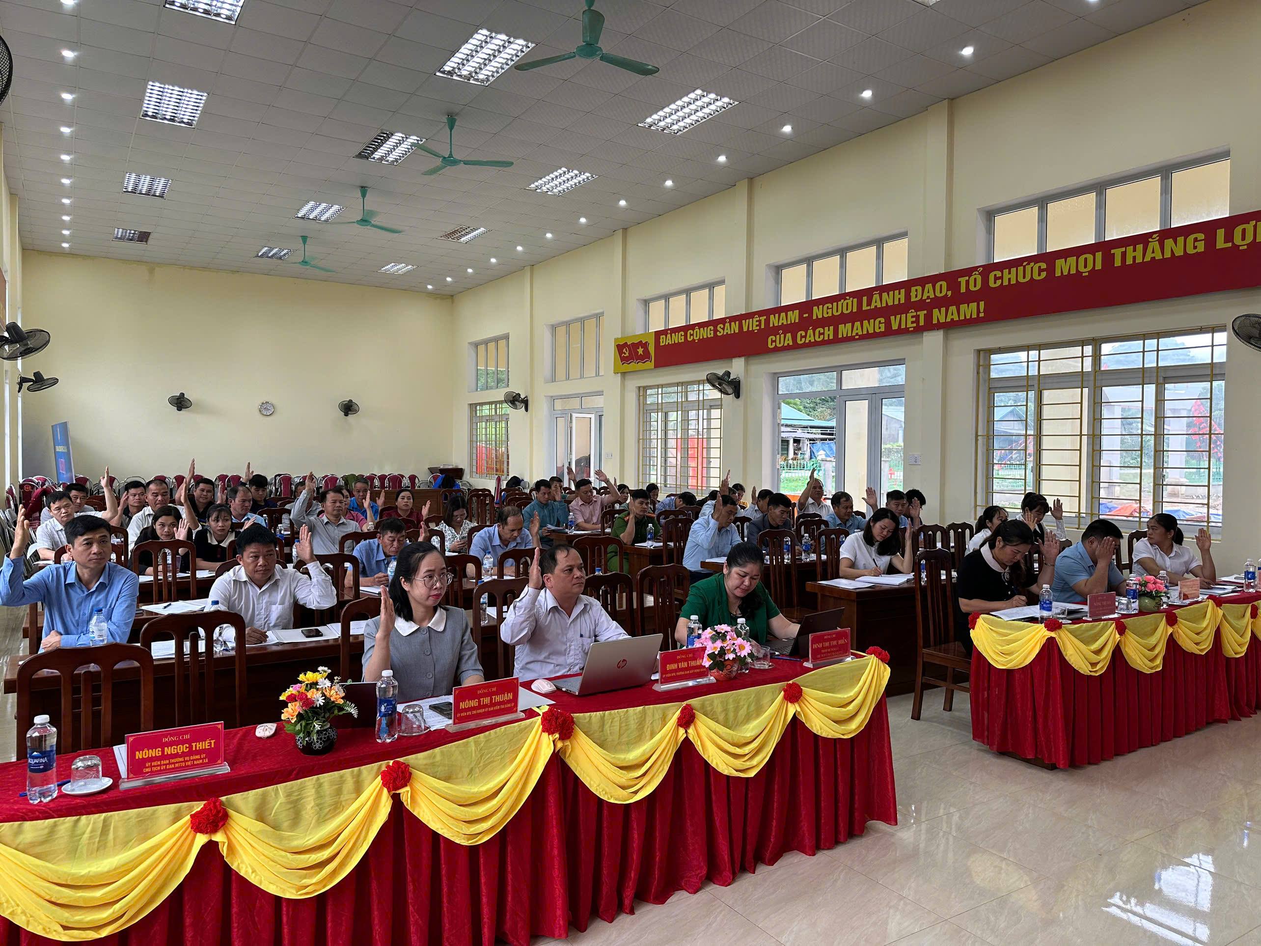 HỘI ĐỒNG NHÂN DÂN XÃ THẠCH AN TỔ CHỨC KỲ HỌP THỨ 3 (CHUYÊN ĐỀ)