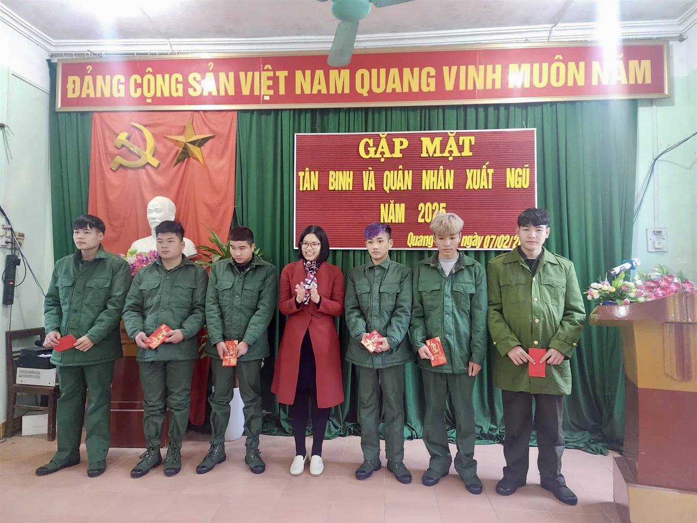 anh tin bai