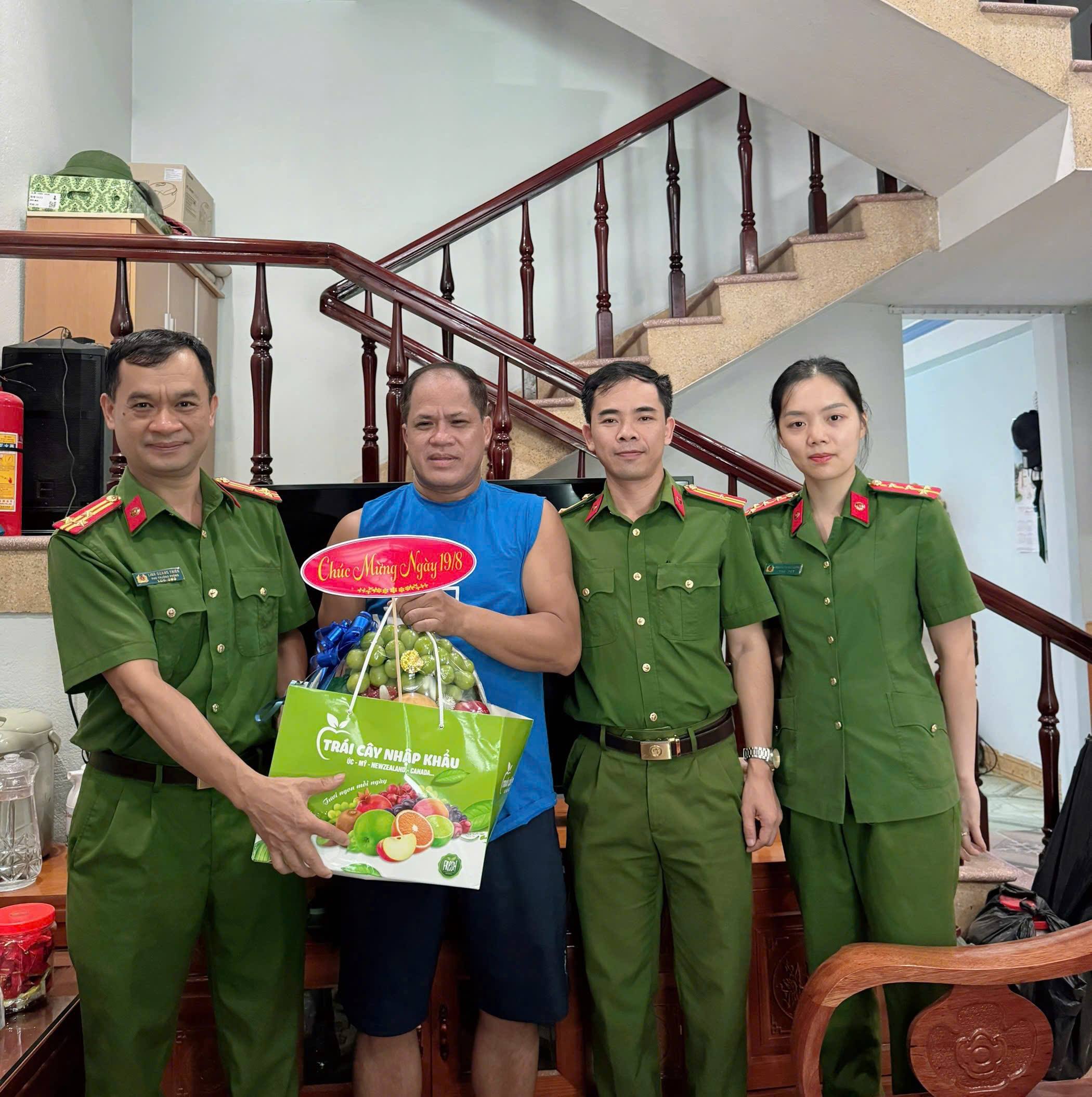 anh tin bai