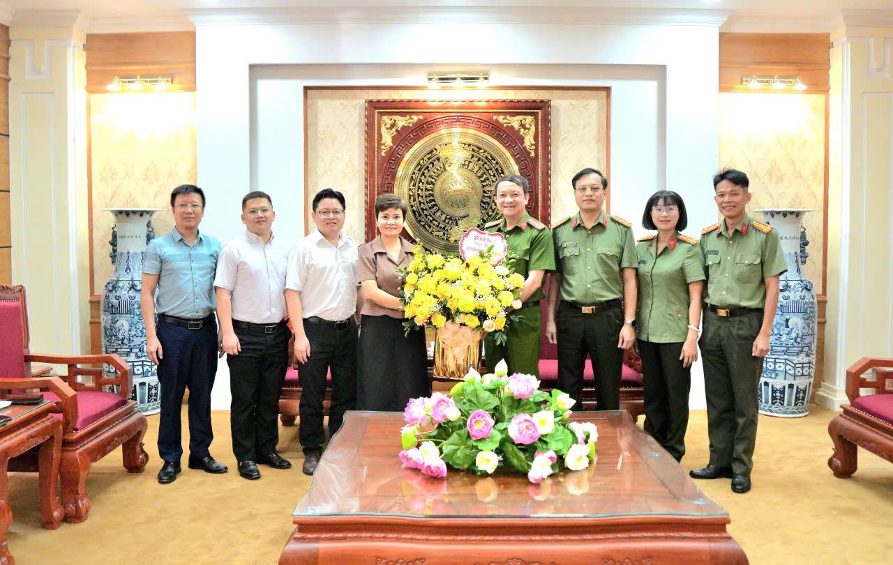anh tin bai