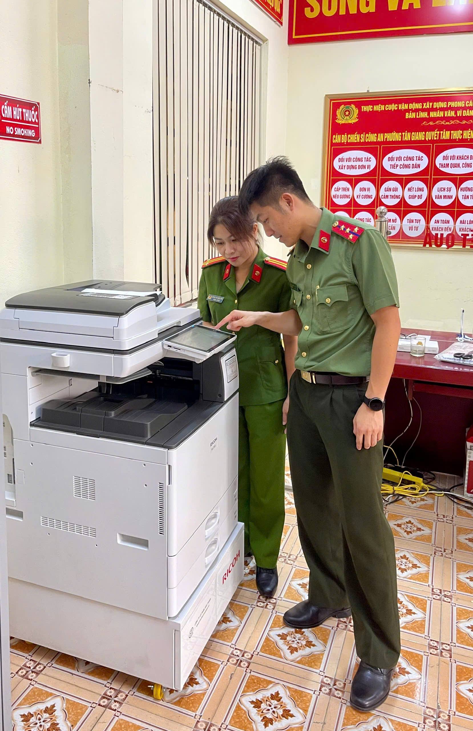 anh tin bai