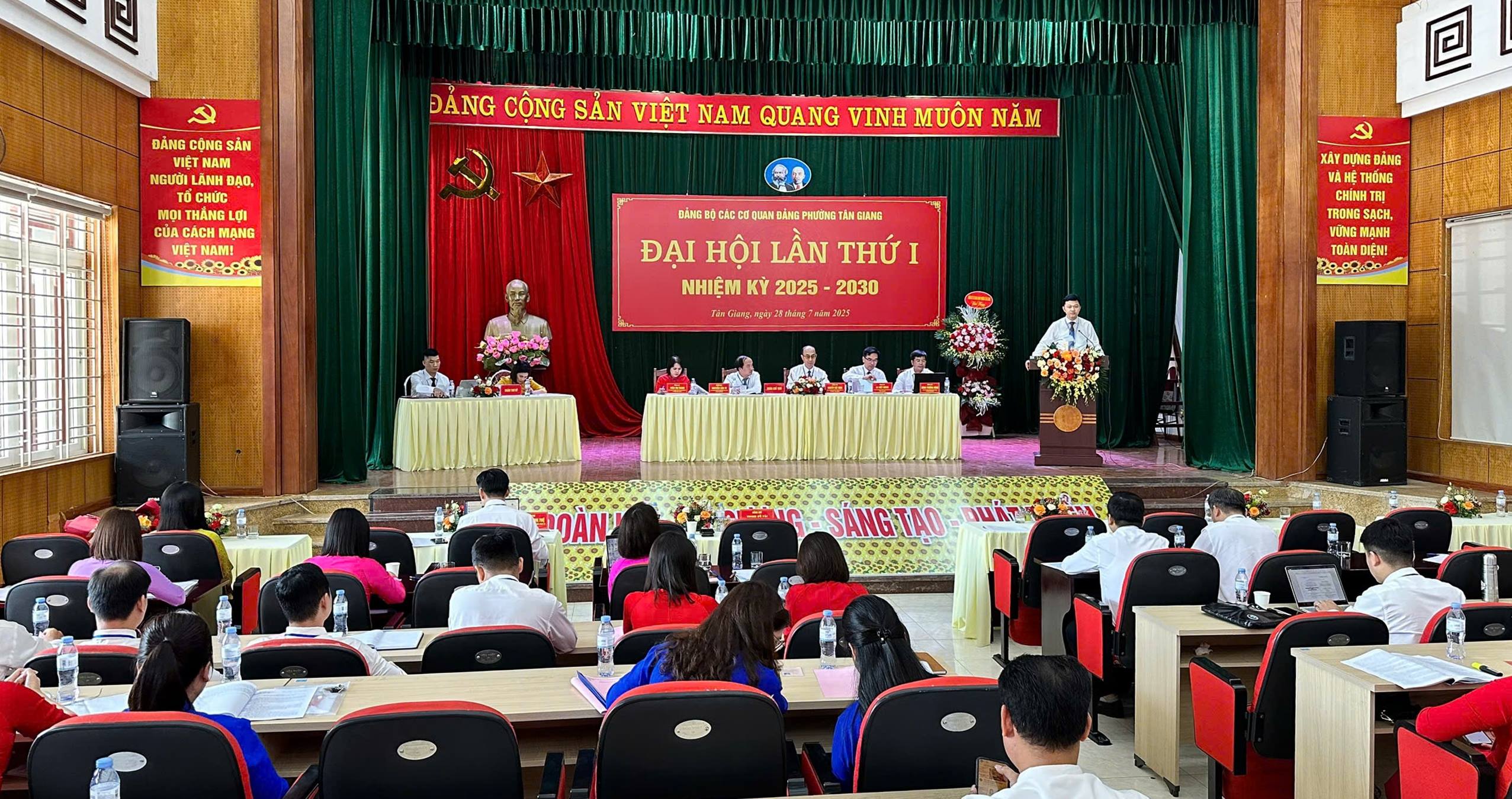 anh tin bai