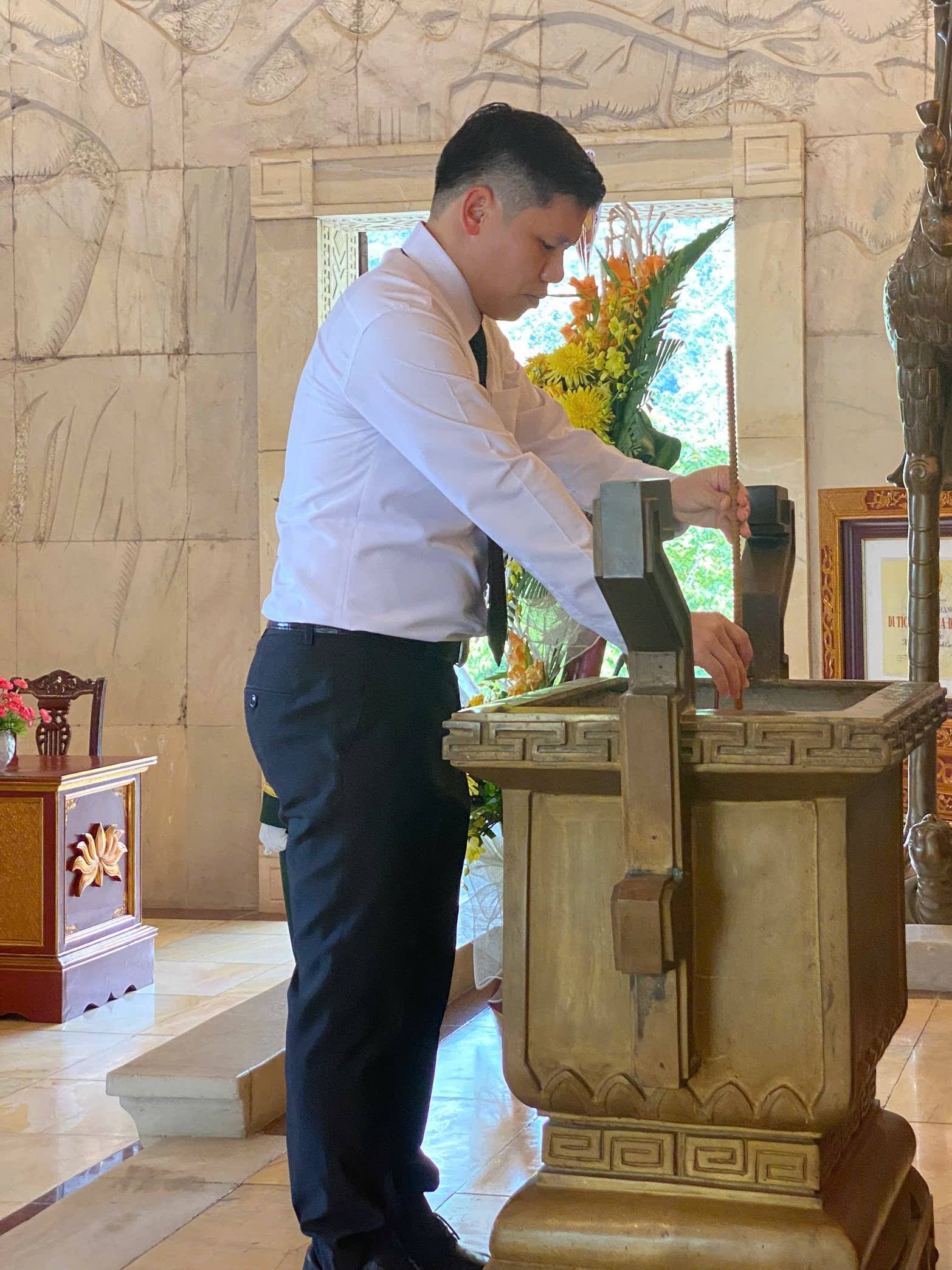 anh tin bai