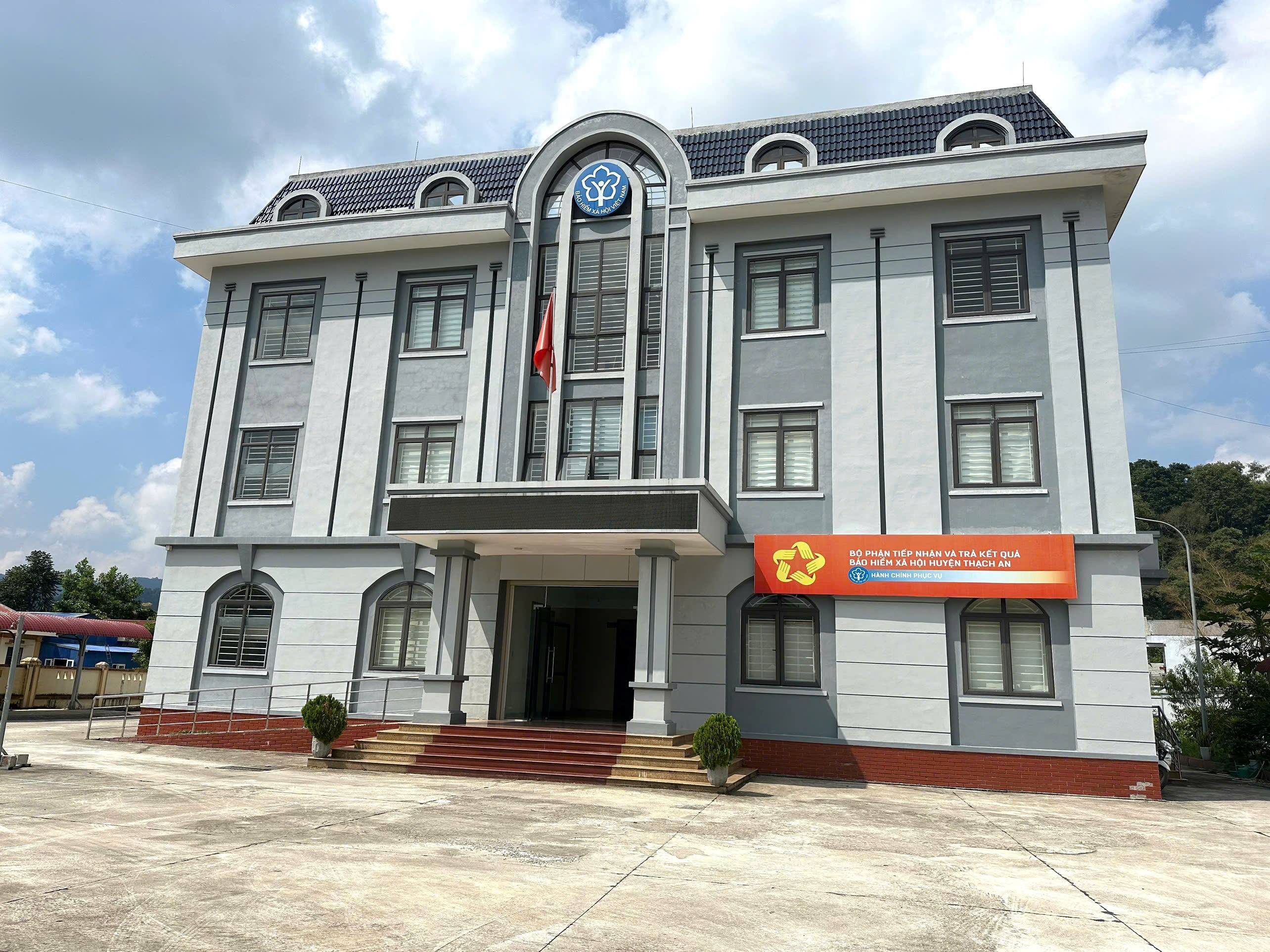 Thông báo về việc đổi tên Bảo hiểm xã hội cơ sở Đông Khê thành Bảo hiểm xã hội cơ sở  Thạch An