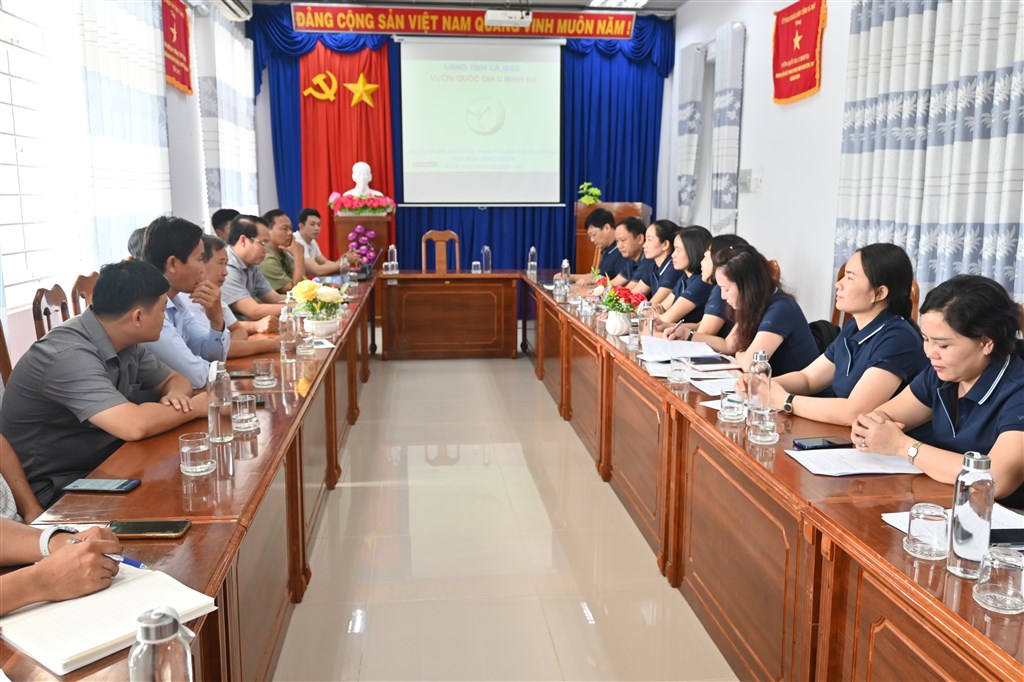 Tiếp đoàn Học viện Chính trị khu vực IV