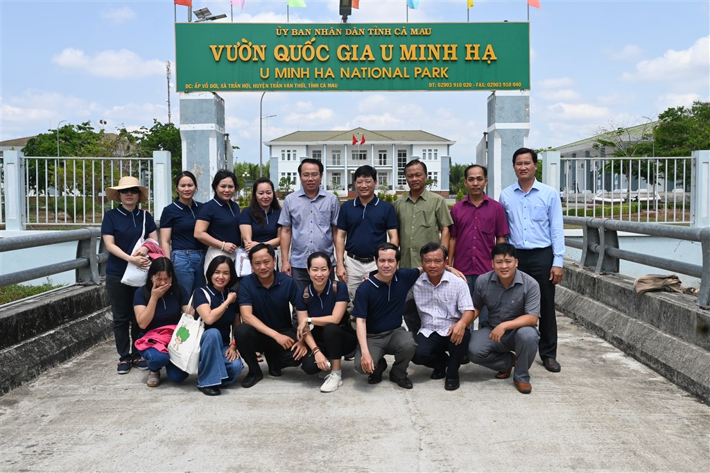 Ảnh lưu niệm Đoàn Học viện Chính trị khu vực IV