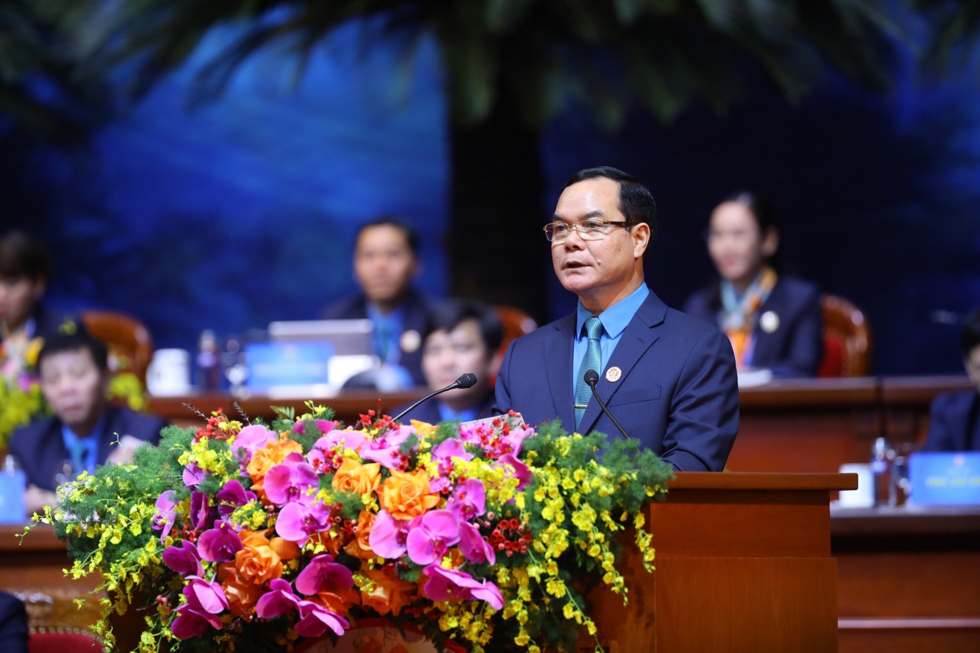 anh tin bai