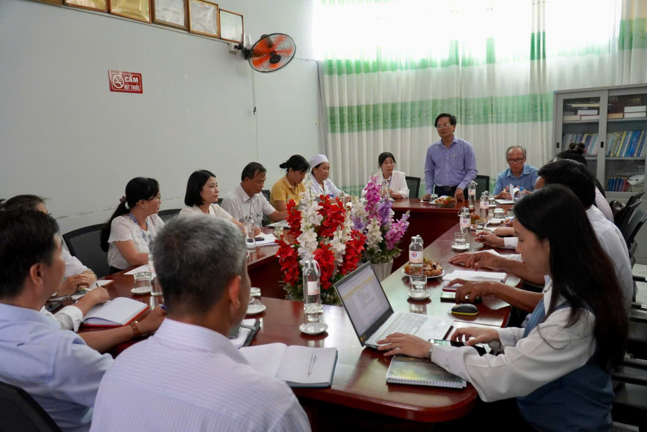 Tăng cường các biện pháp phòng chống dịch và tiêm chủng