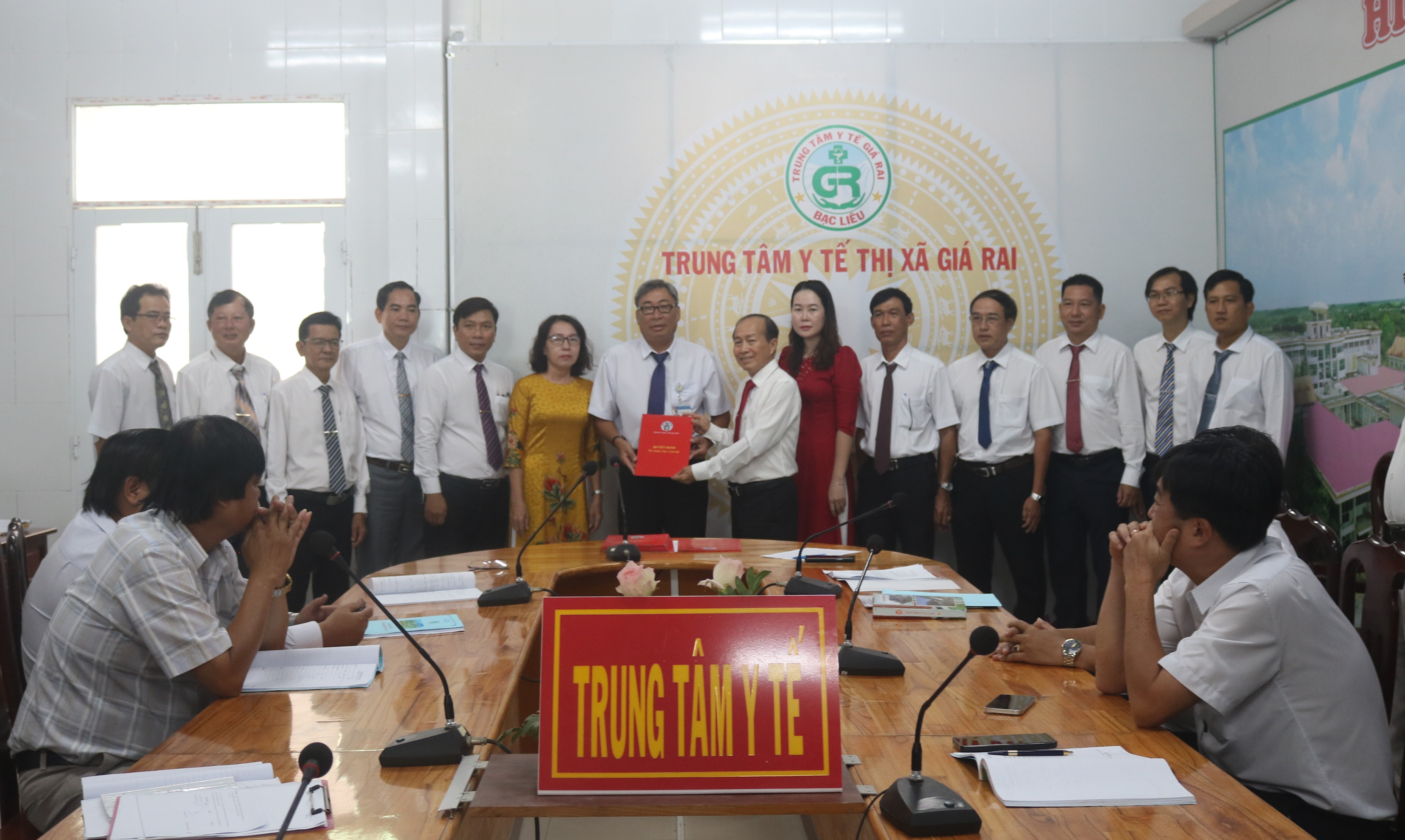 Công bố quyết định thành lập Đảng bộ Trung tâm Y tế khu vực Giá Rai,  khóa I, nhiệm kỳ 2025–2030