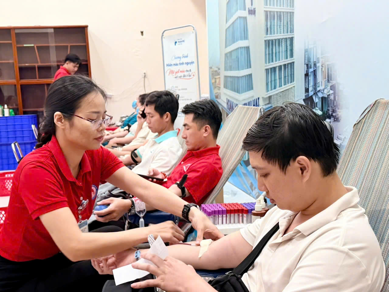 Lan tỏa nghĩa tình từ những giọt máu