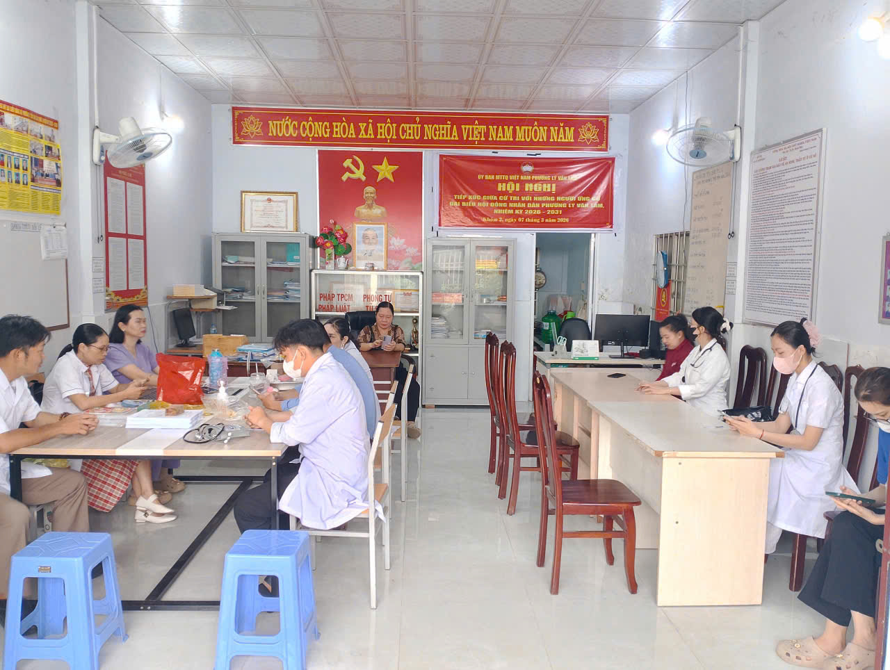 Trạm Y tế phường Lý Văn Lâm ra quân khám sức khỏe, khám sàng lọc tại các khóm