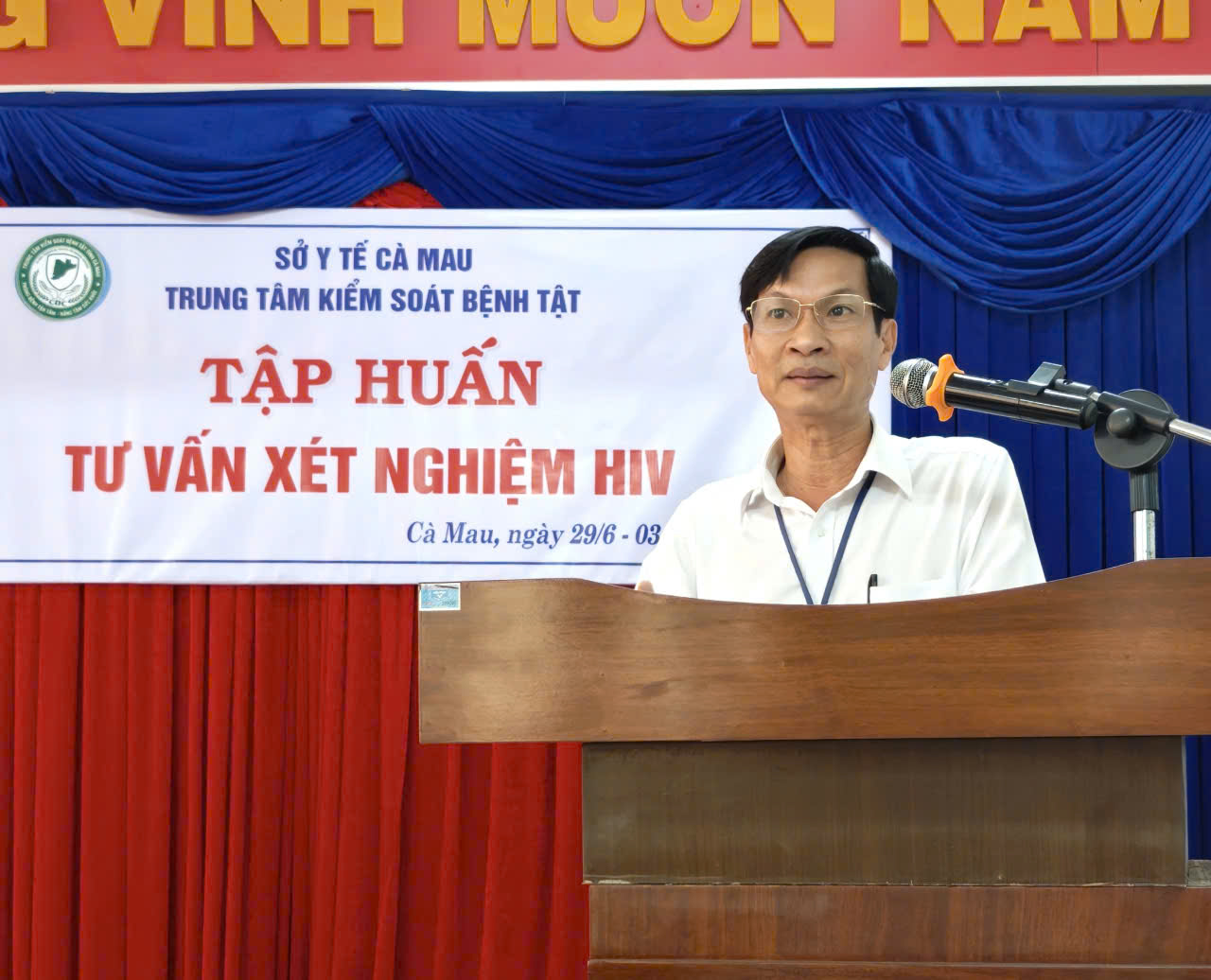 Nâng cao năng lực tư vấn xét nghiệm HIV cho cán bộ y tế tuyến cơ sở