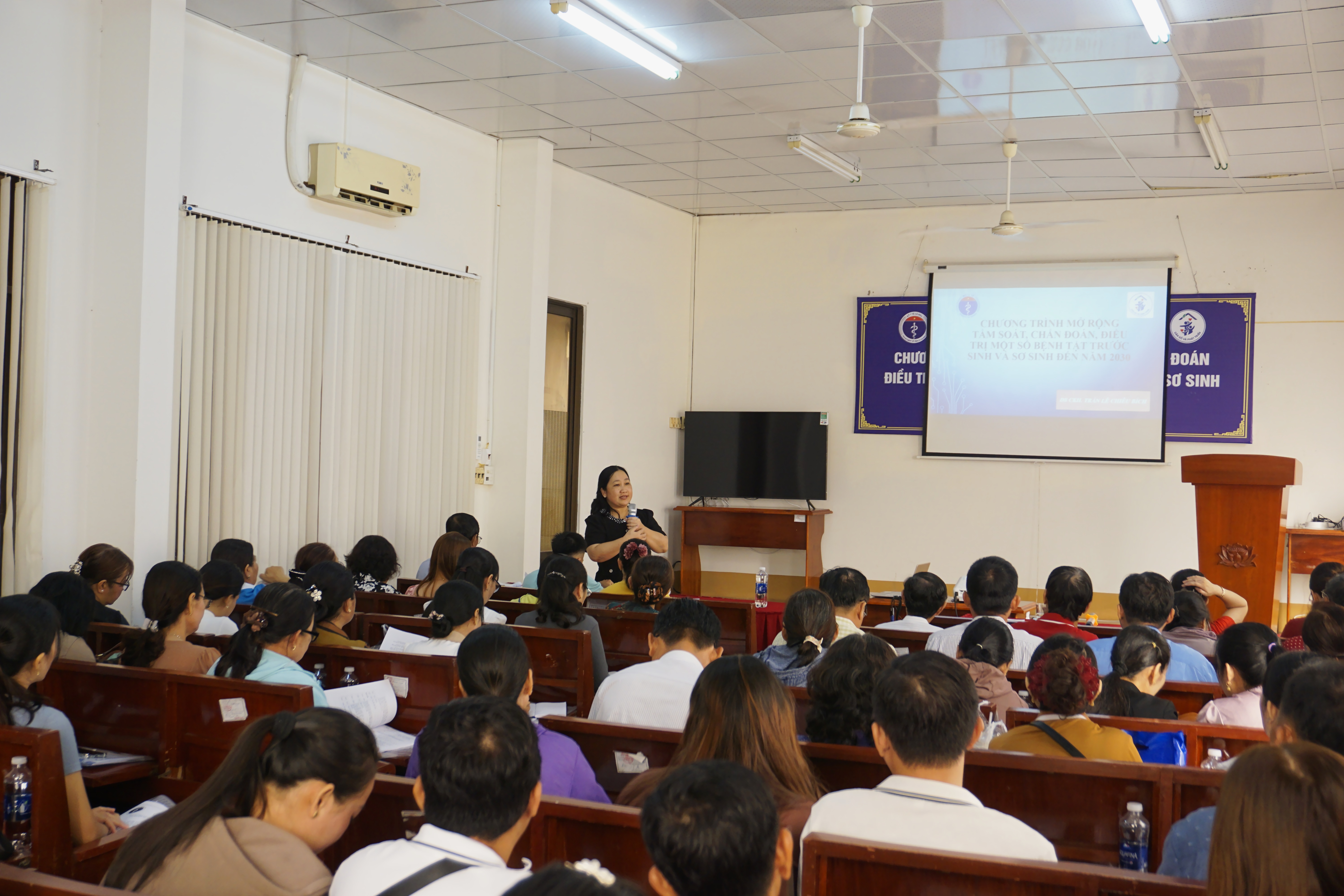 Tập huấn chương trình mở rộng tầm soát, chẩn đoán, điều trị một số bệnh, tật trước sinh và sơ sinh