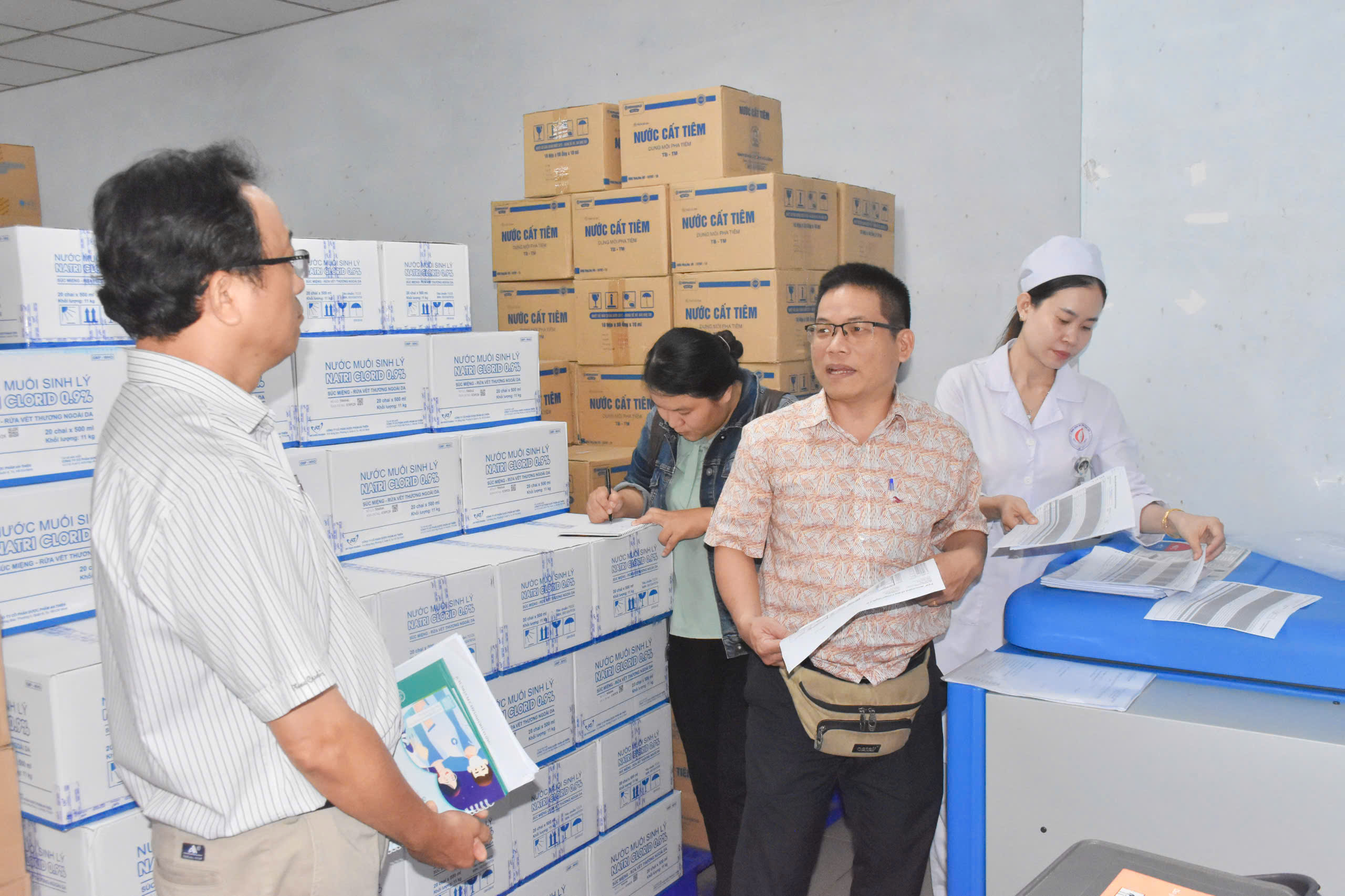 Giám sát công tác phòng, chống bệnh bại liệt, giám sát liệt mềm cấp và tiêm chủng