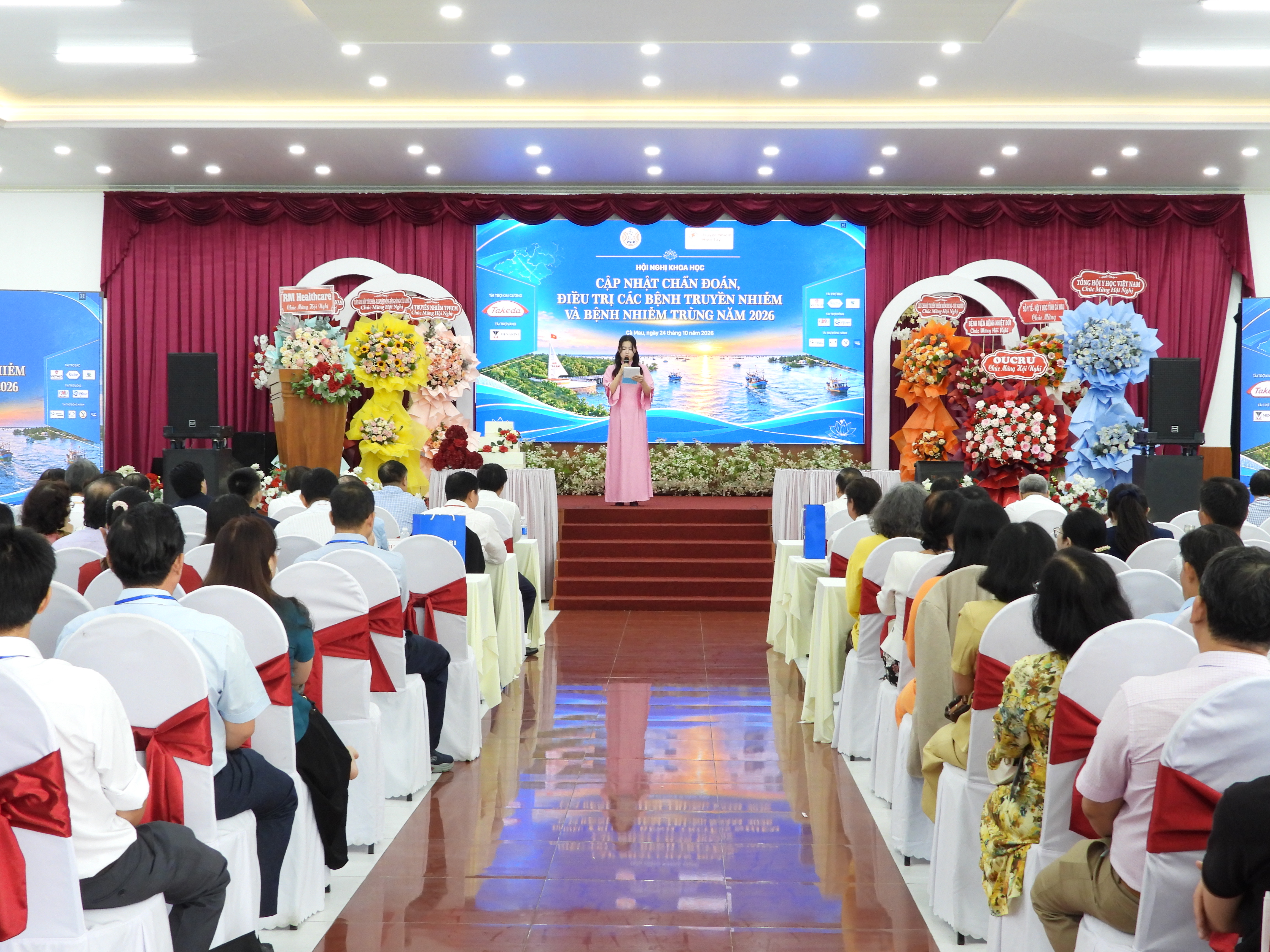 Hội nghị khoa học cập nhật chẩn đoán, điều trị các bệnh truyền nhiễm và bệnh nhiễm trùng