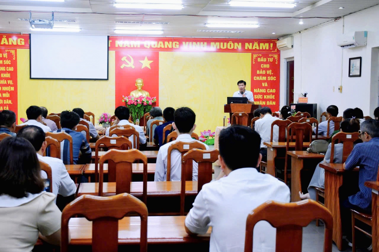 Cà Mau đẩy mạnh tích hợp Sổ sức khỏe điện tử trên ứng dụng VNeID