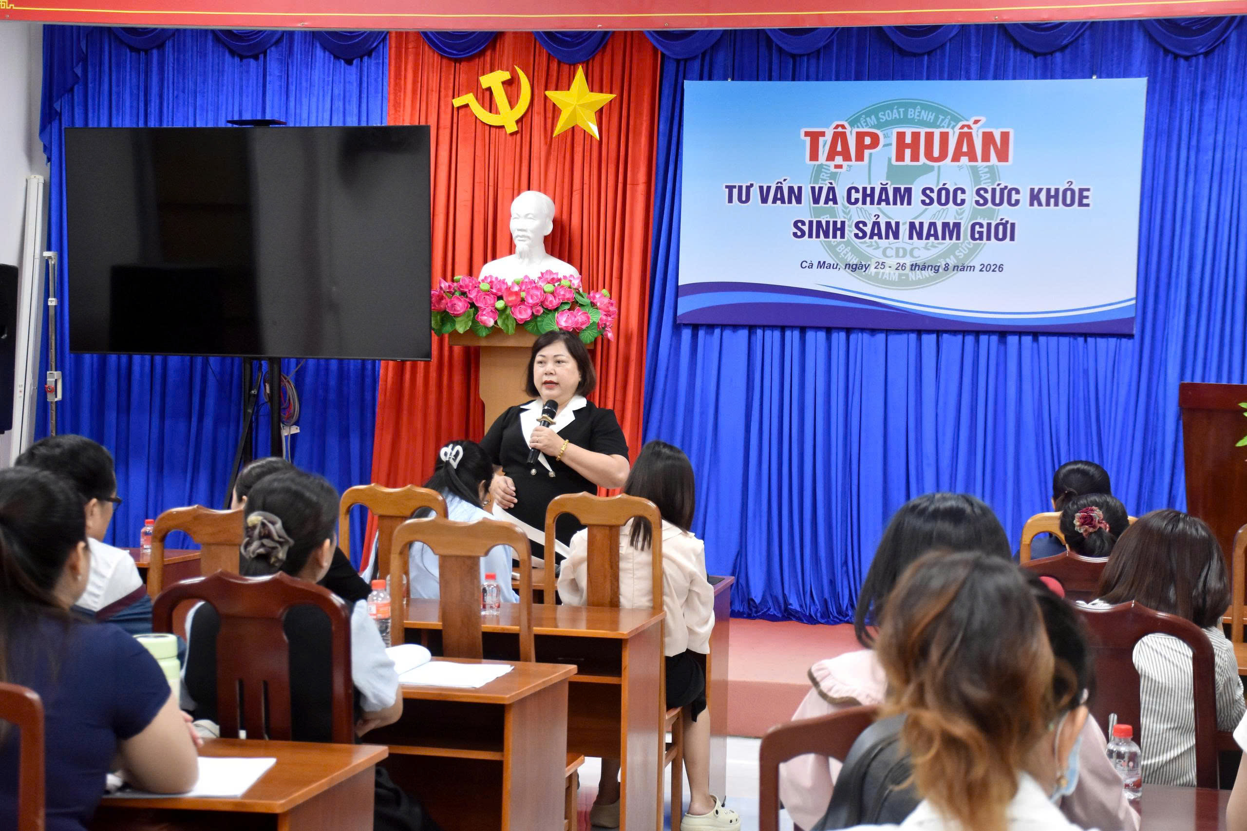 Tập huấn kỹ năng tư vấn và chăm sóc sức khỏe sinh sản nam giới