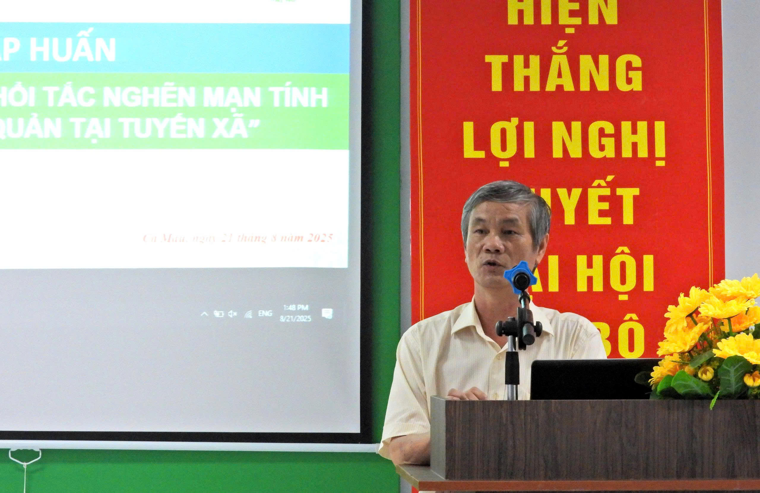 Tập huấn hướng dẫn khám sàng lọc bệnh phổi tắc nghẽn mãn tính và hen phế quản cho hơn hơn 80 cán bộ y tế