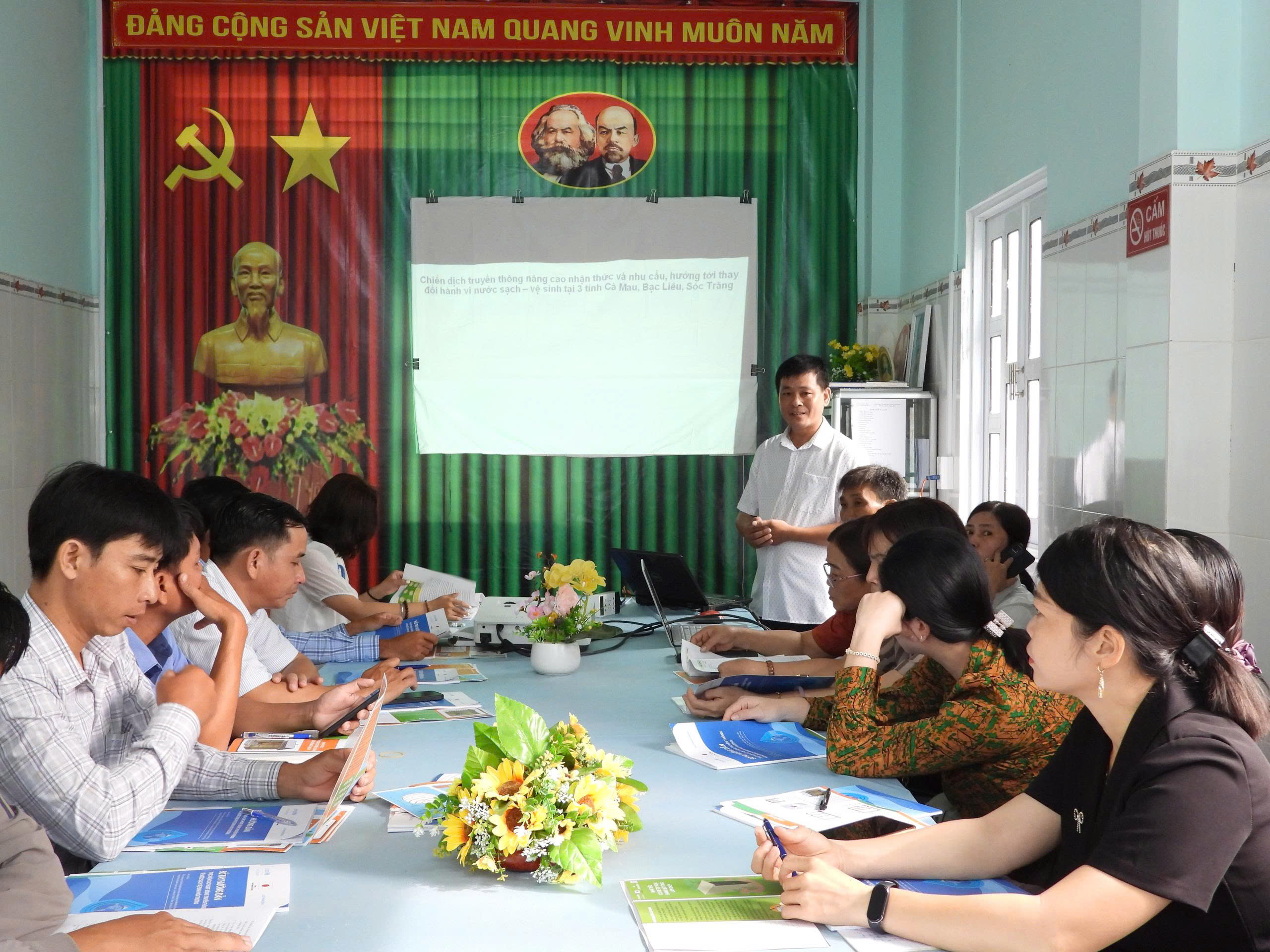 Nâng cao năng lực truyền thông thay đổi hành vi, thích ứng với biến đổi khí hậu
