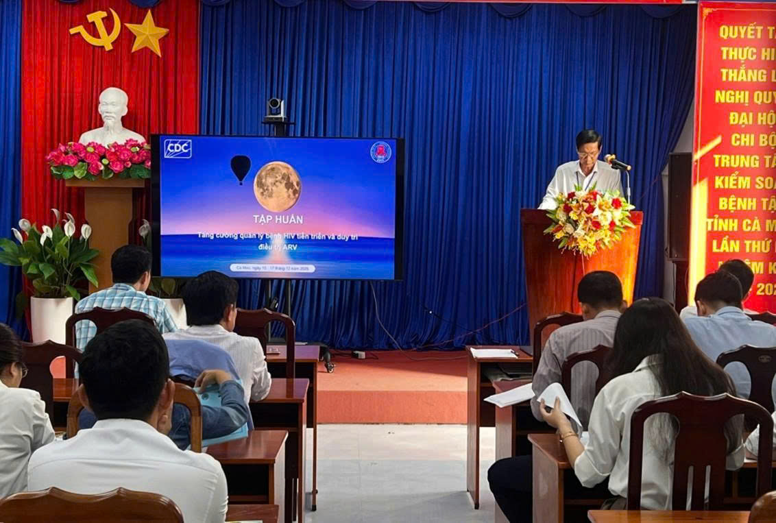 Tập huấn tăng cường quản lý bệnh HIV tiến triển và duy trì điều trị ARV