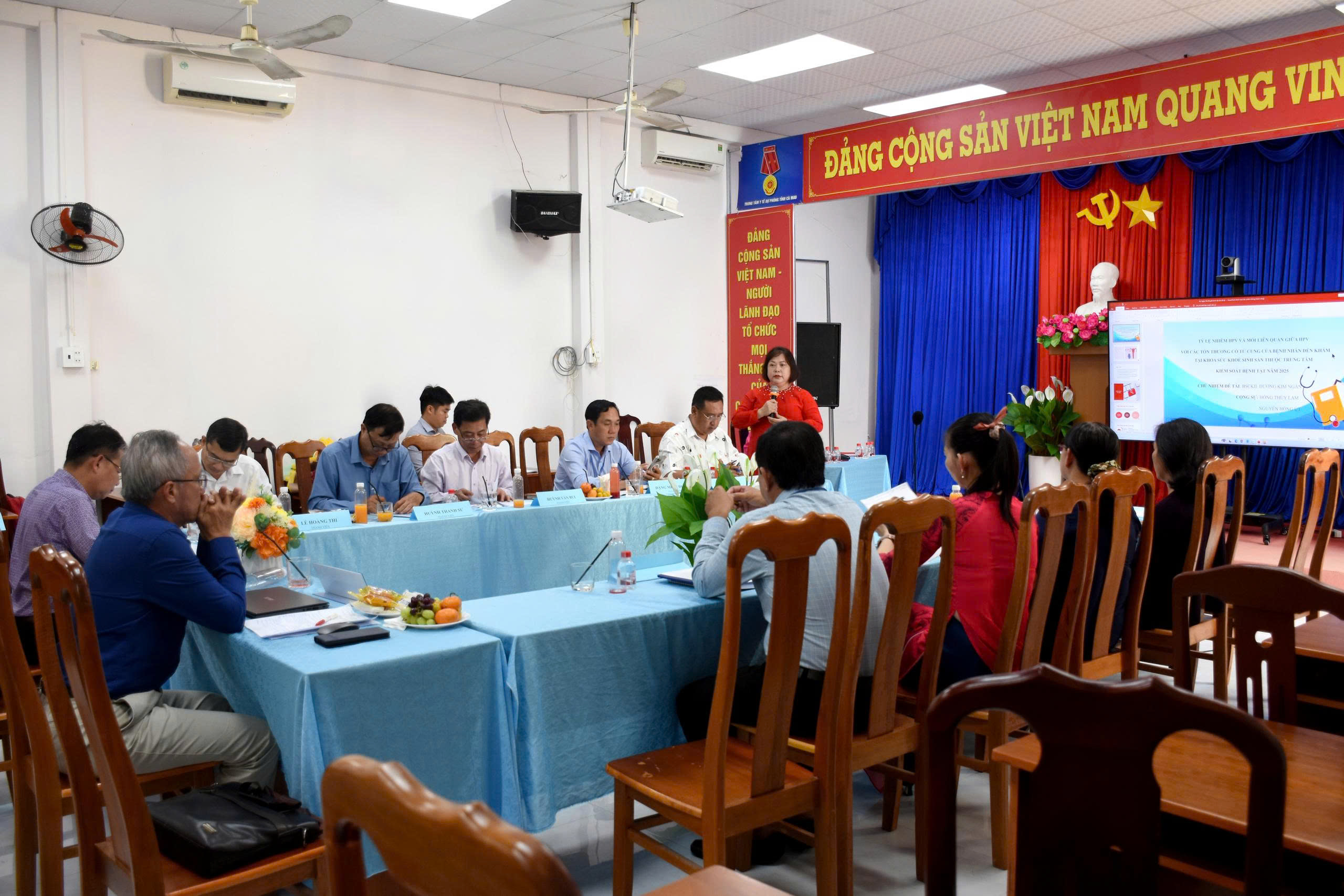 Nghiệm thu các đề tài nghiên cứu khoa học y tế năm 2025 tại Trung tâm Kiểm soát bệnh tật Cà Mau